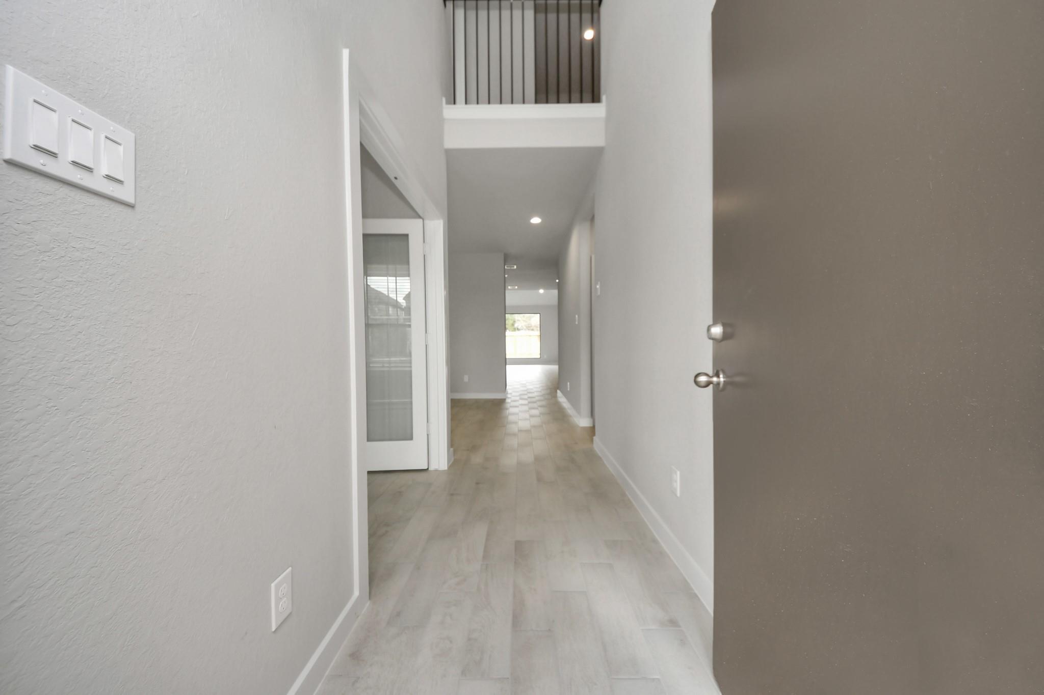 15006 Royal Leaf Drive