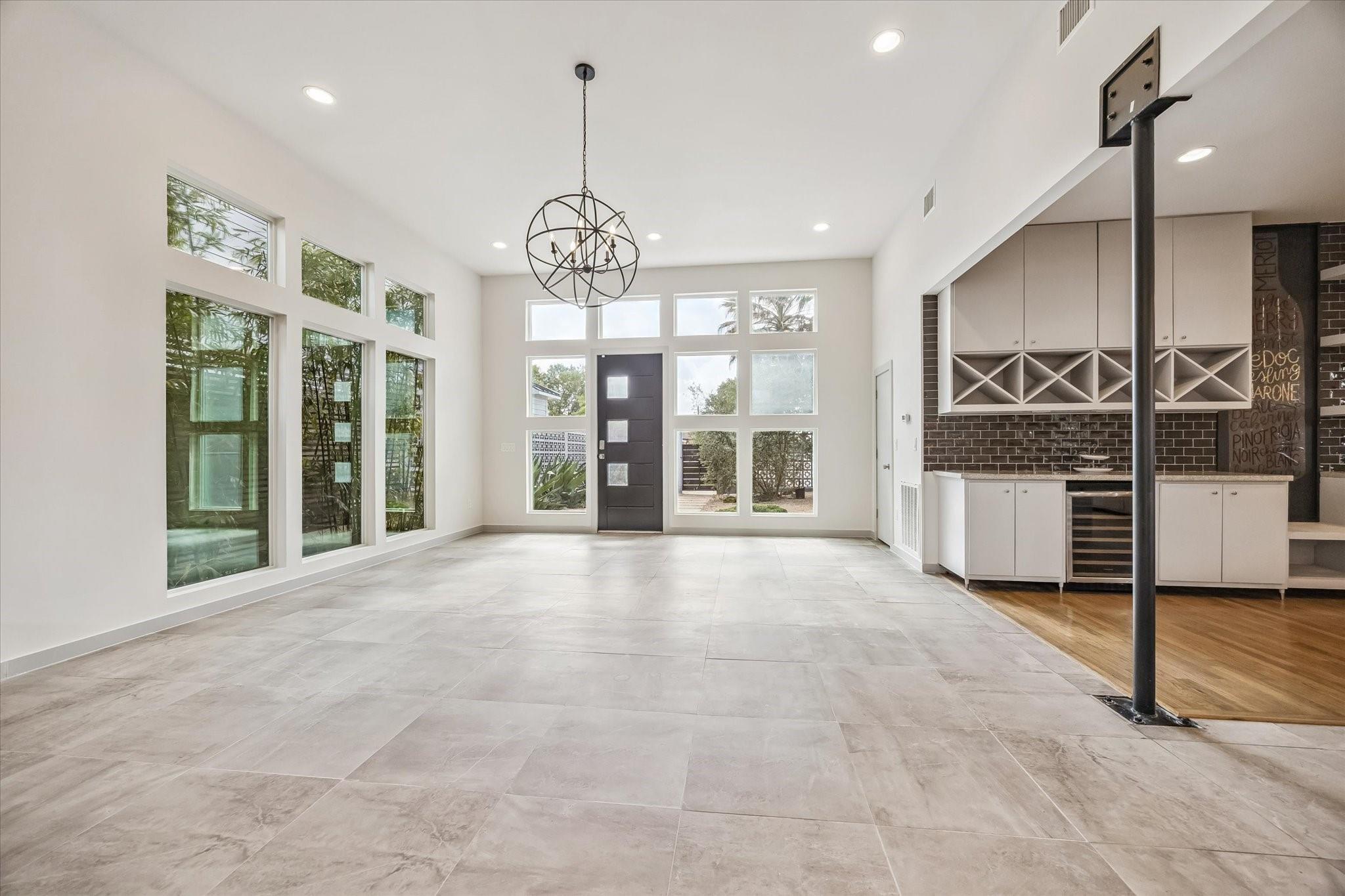 1562 Cheshire Lane