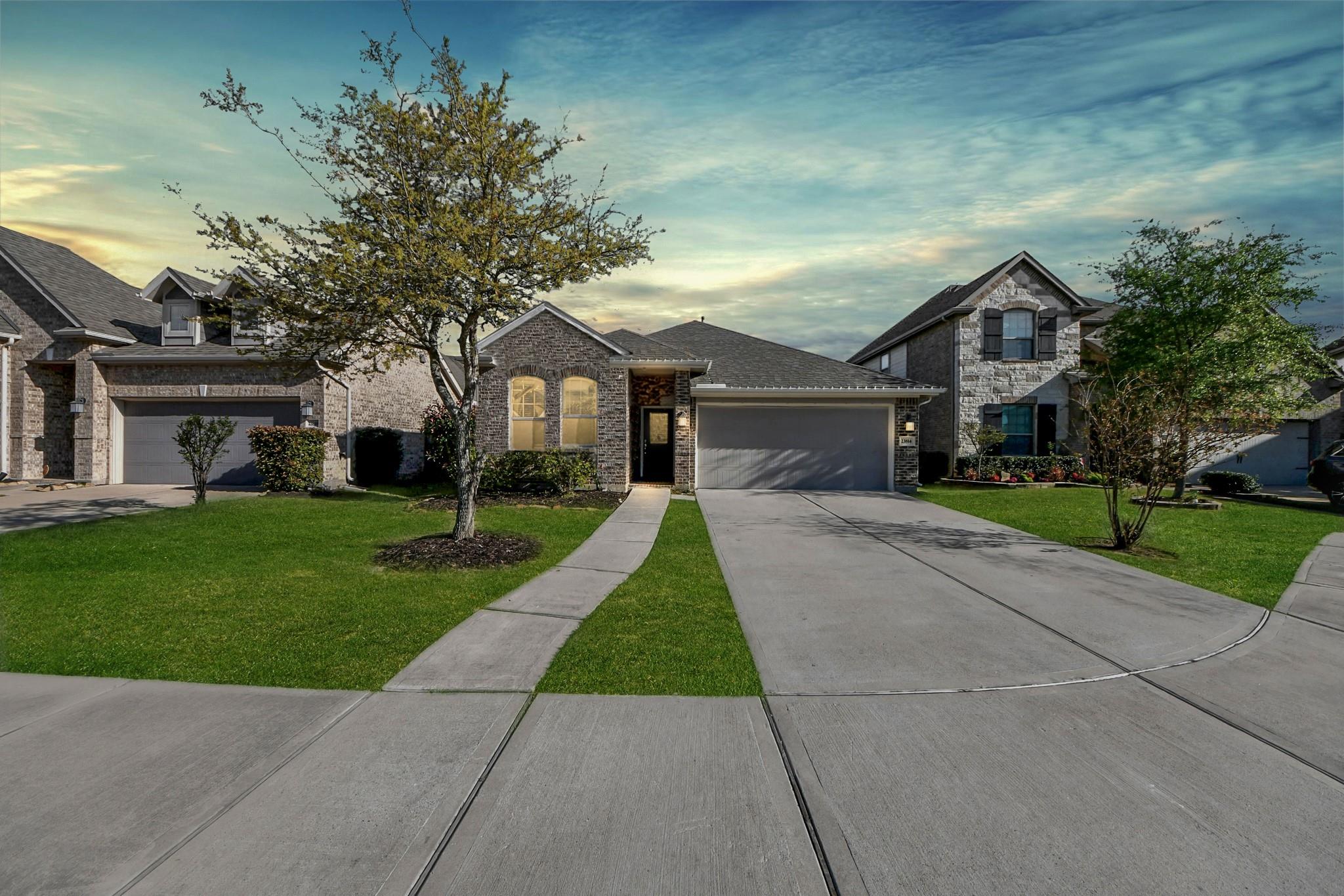23814 Mesia Meadow Lane