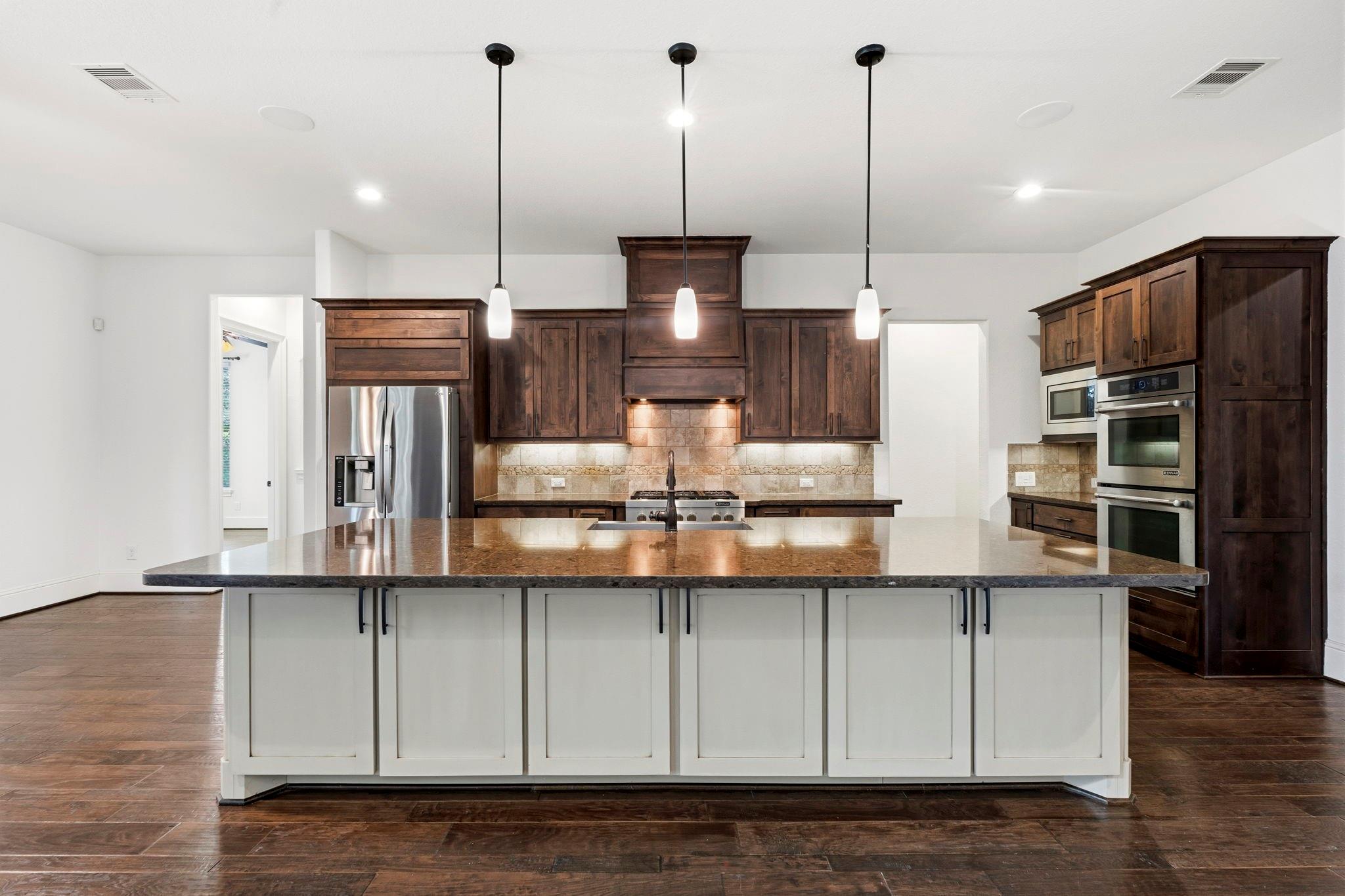 10 Coronet Ridge Court