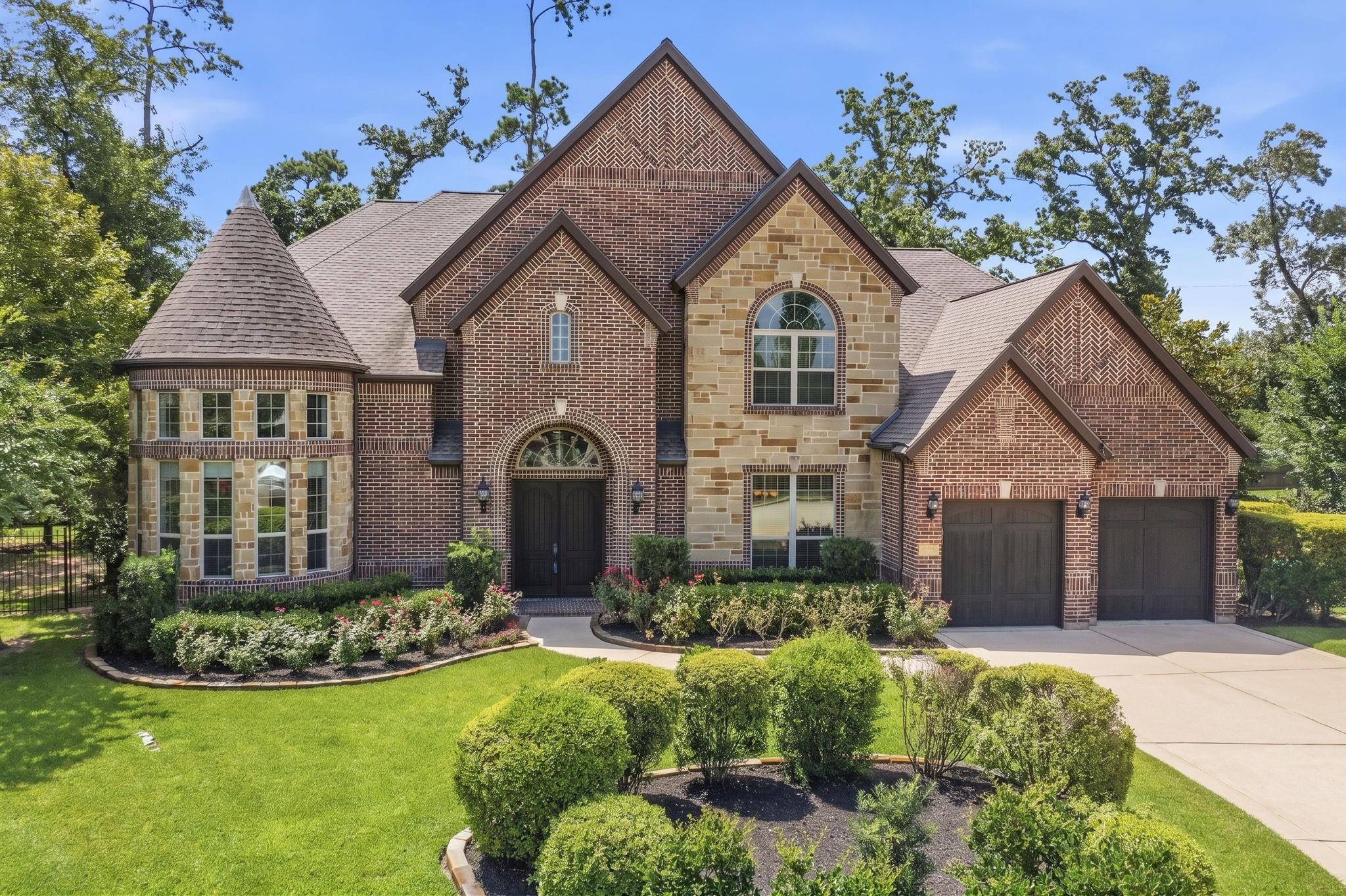 10 Coronet Ridge Court