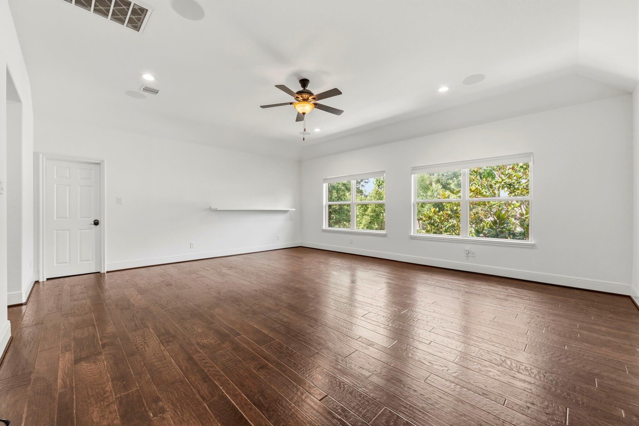 10 Coronet Ridge Court
