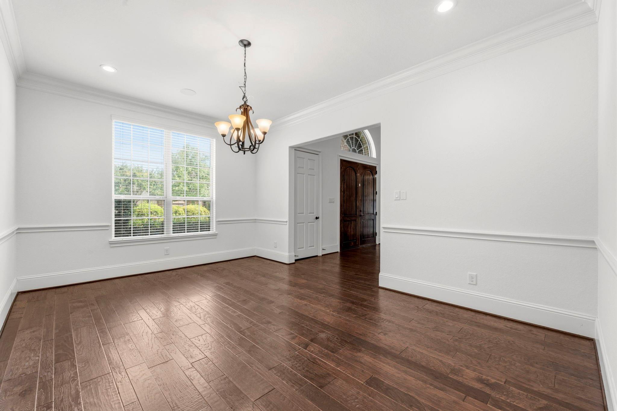 10 Coronet Ridge Court