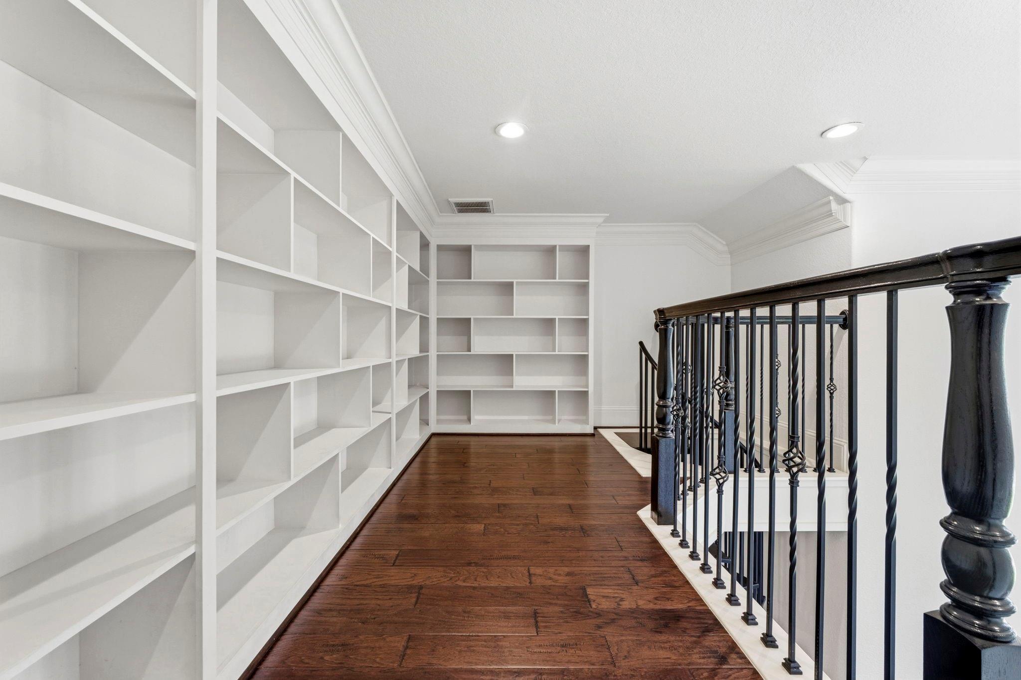 10 Coronet Ridge Court