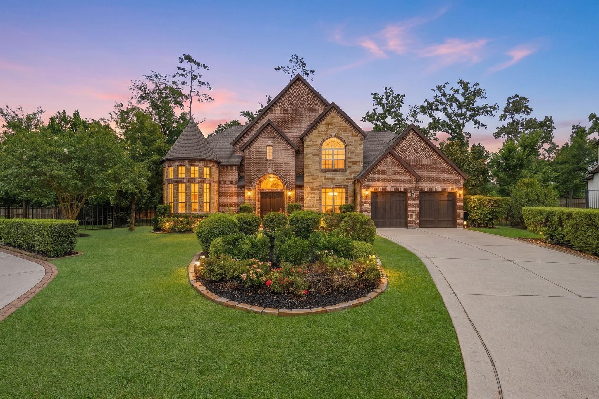10 Coronet Ridge Court