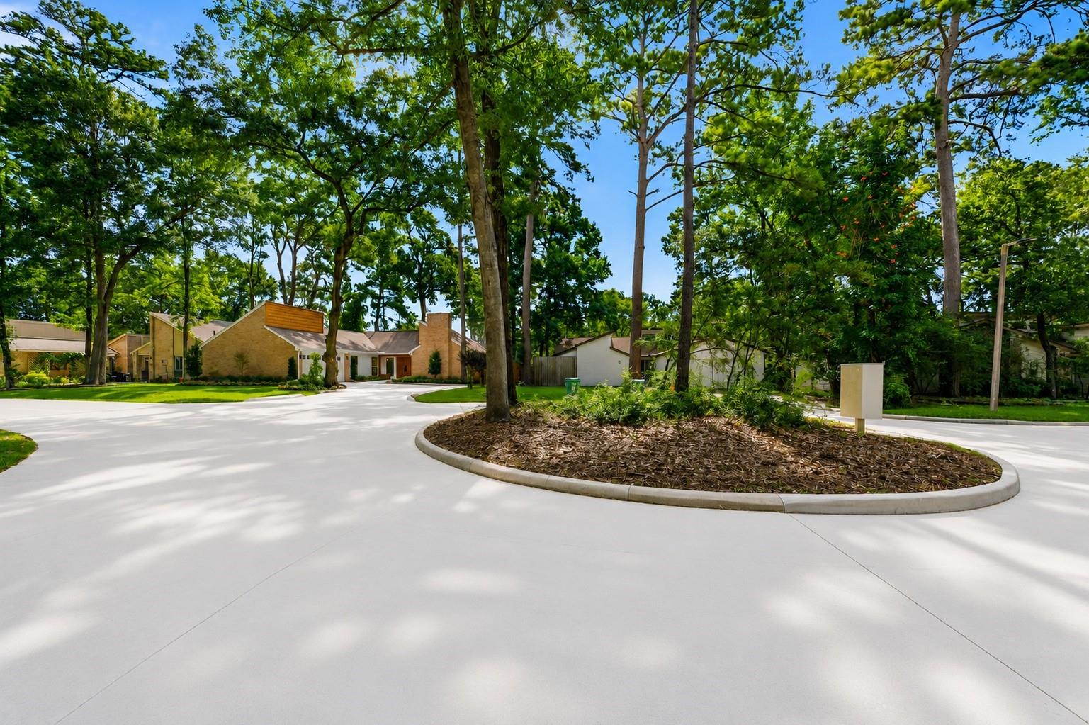 76 Woodhaven Wood Drive