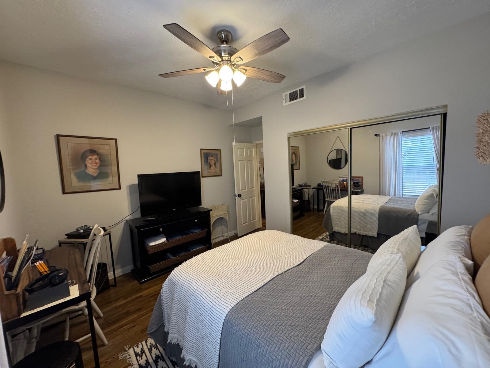 2011 Spenwick Drive # 511