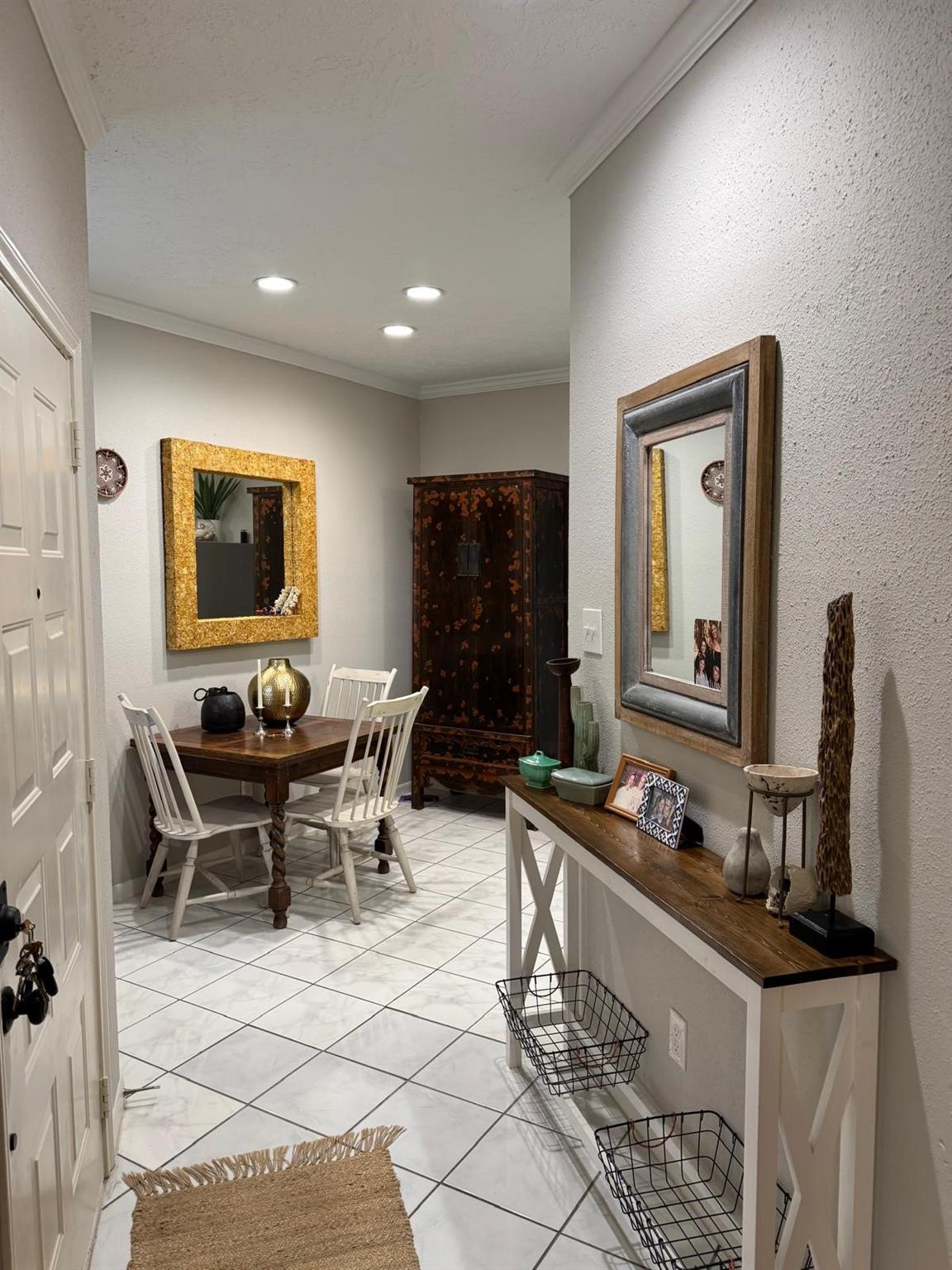 2011 Spenwick Drive # 511