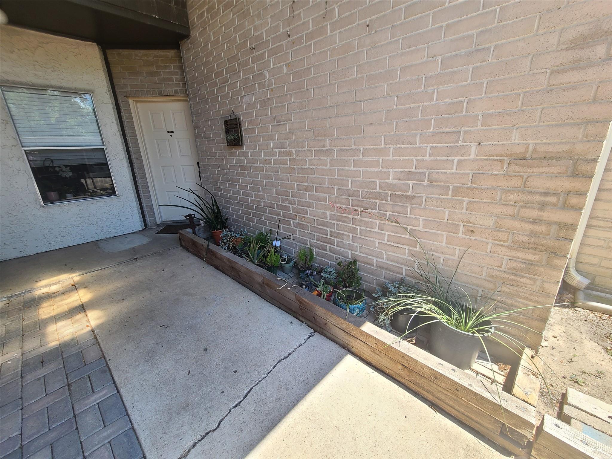 2011 Spenwick Drive # 511