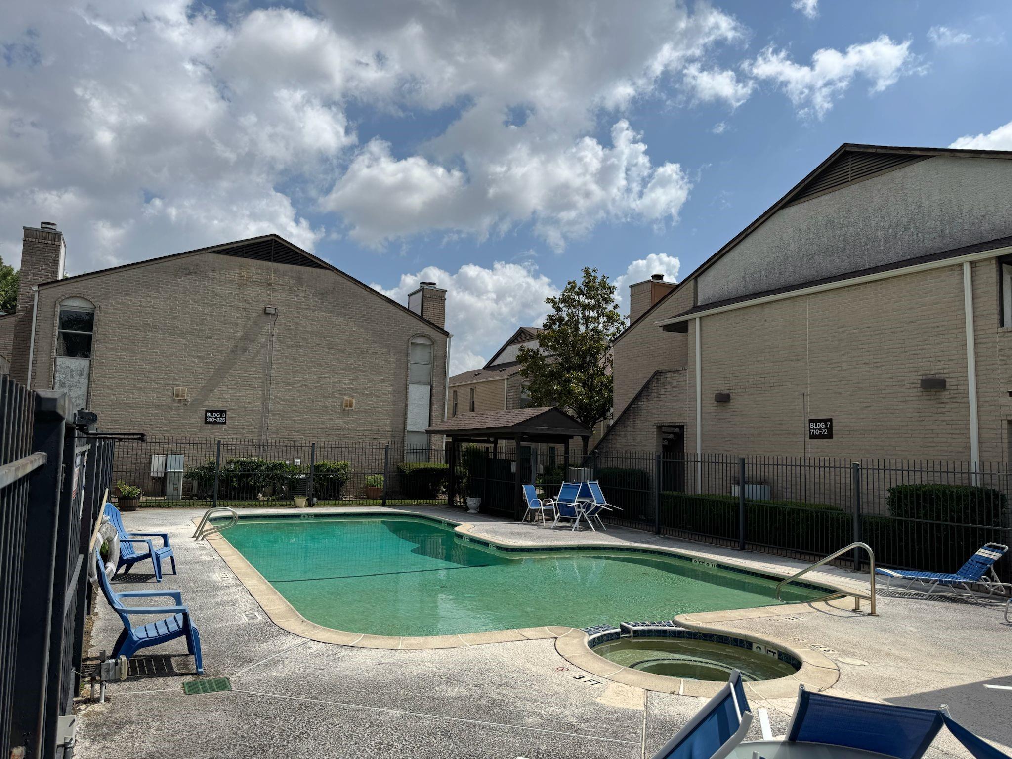 2011 Spenwick Drive # 511