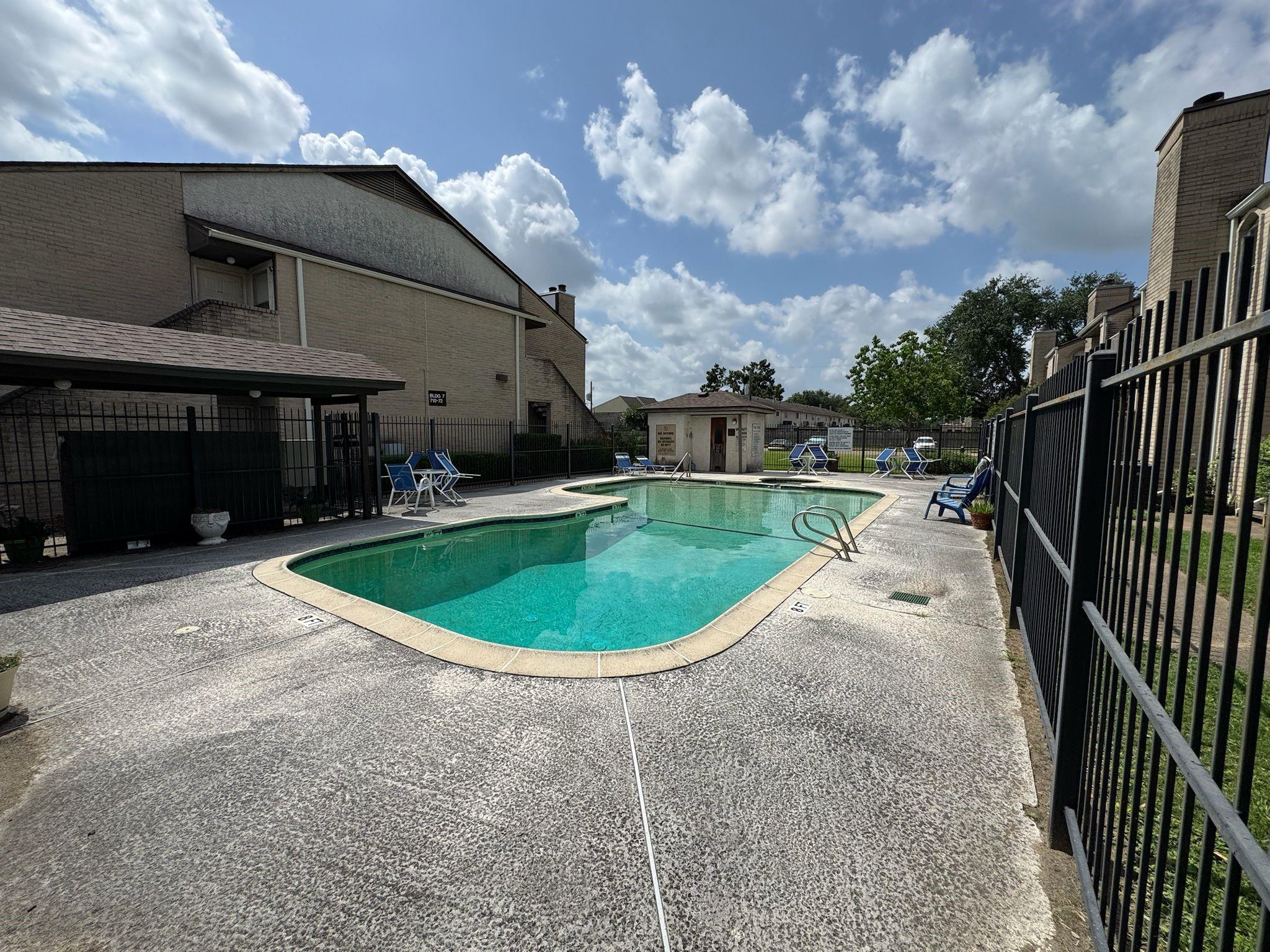 2011 Spenwick Drive # 511