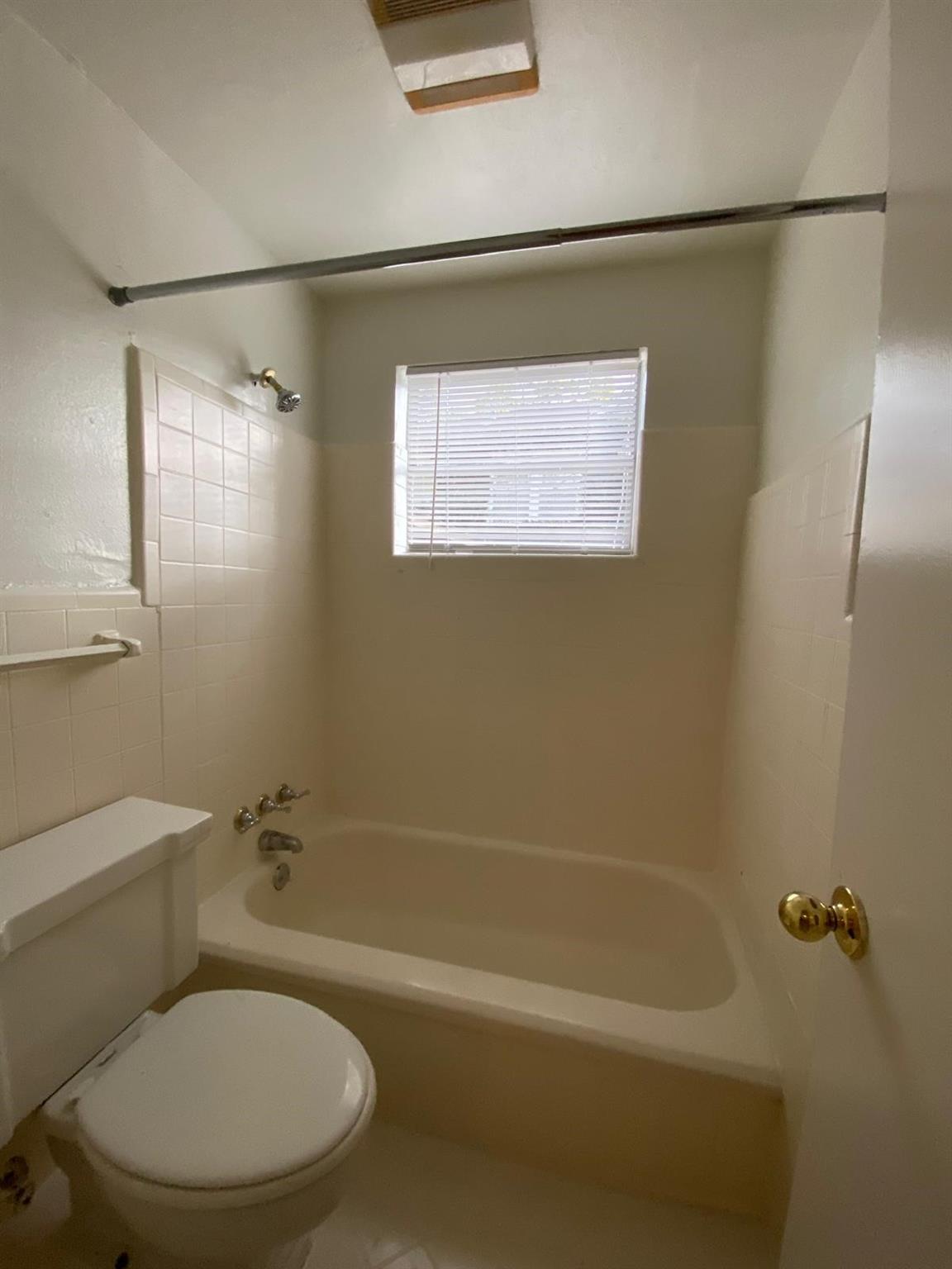 1909 Colquitt Street # 3