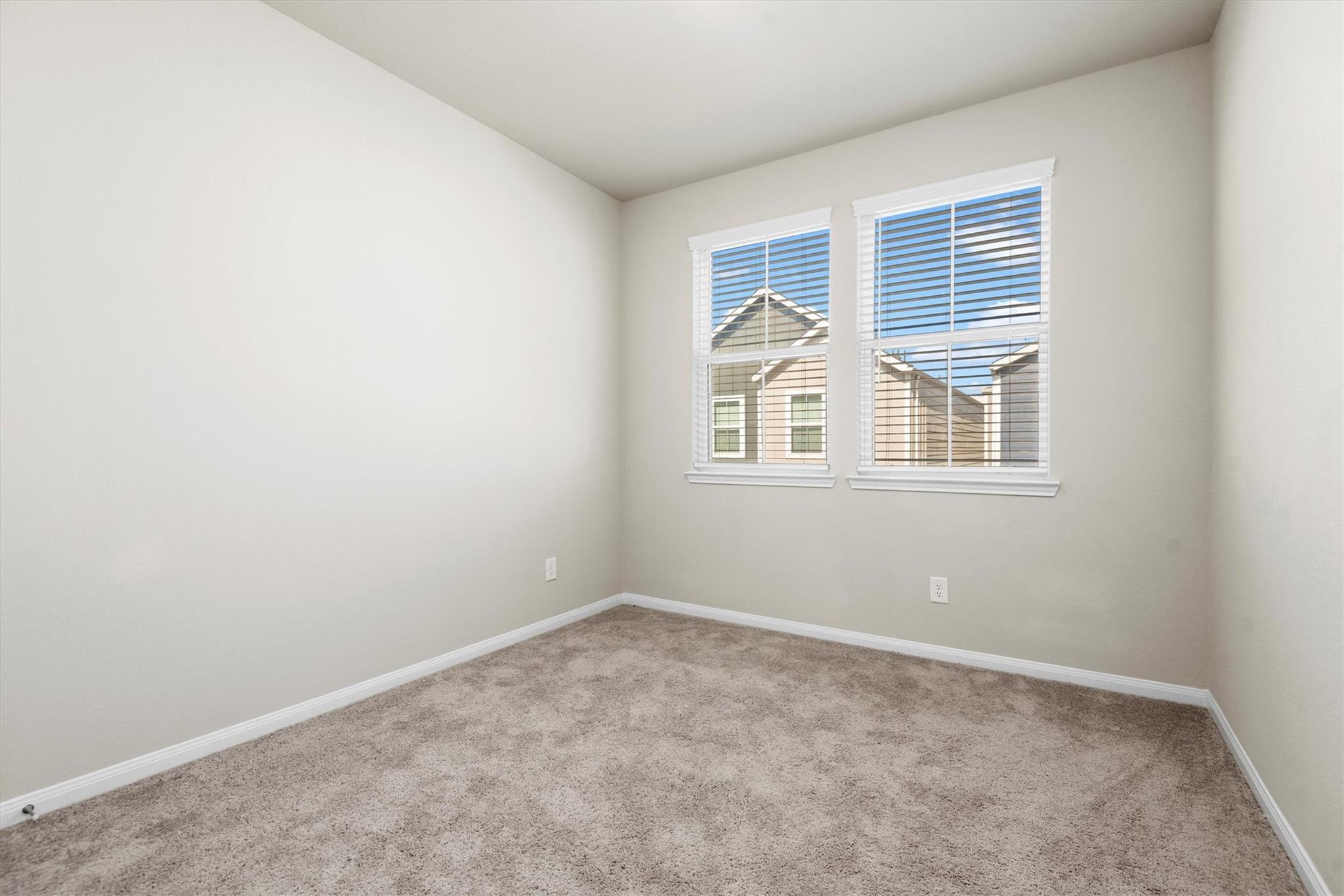 1520 Parkland Oak Drive