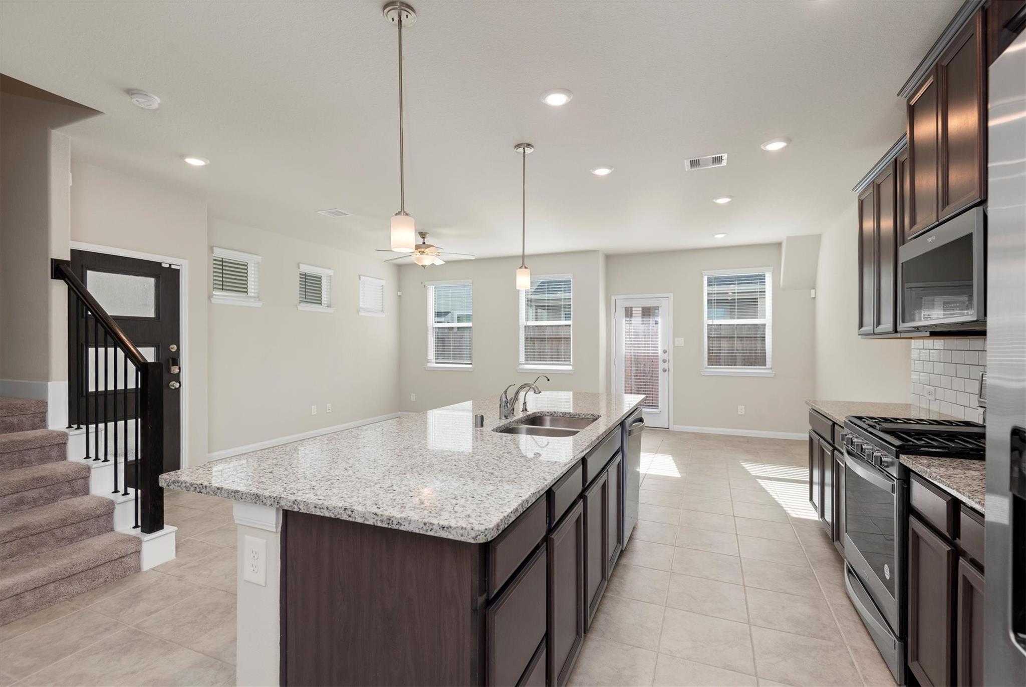 1520 Parkland Oak Drive