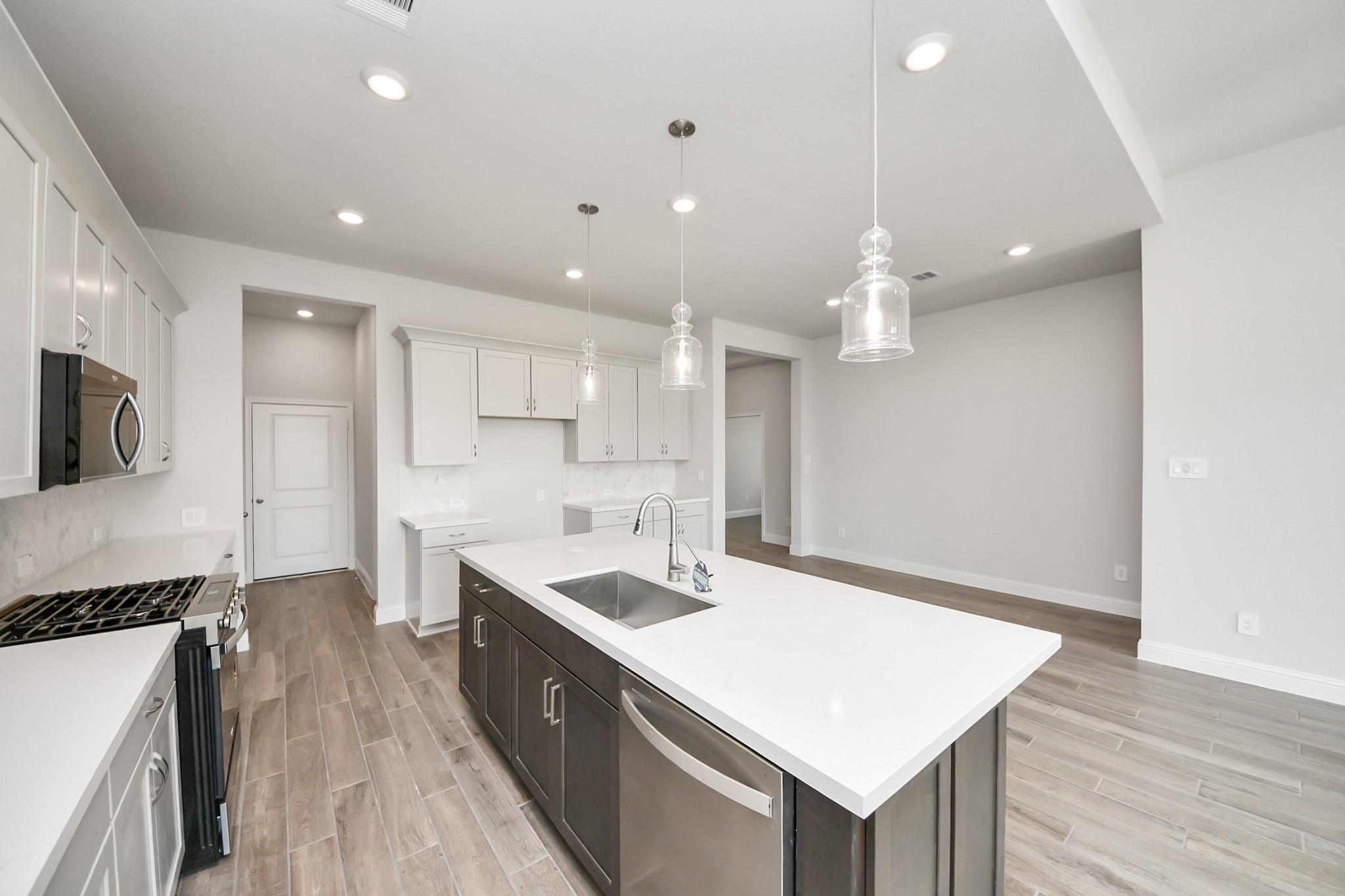 7610 Cattail Shallows Lane