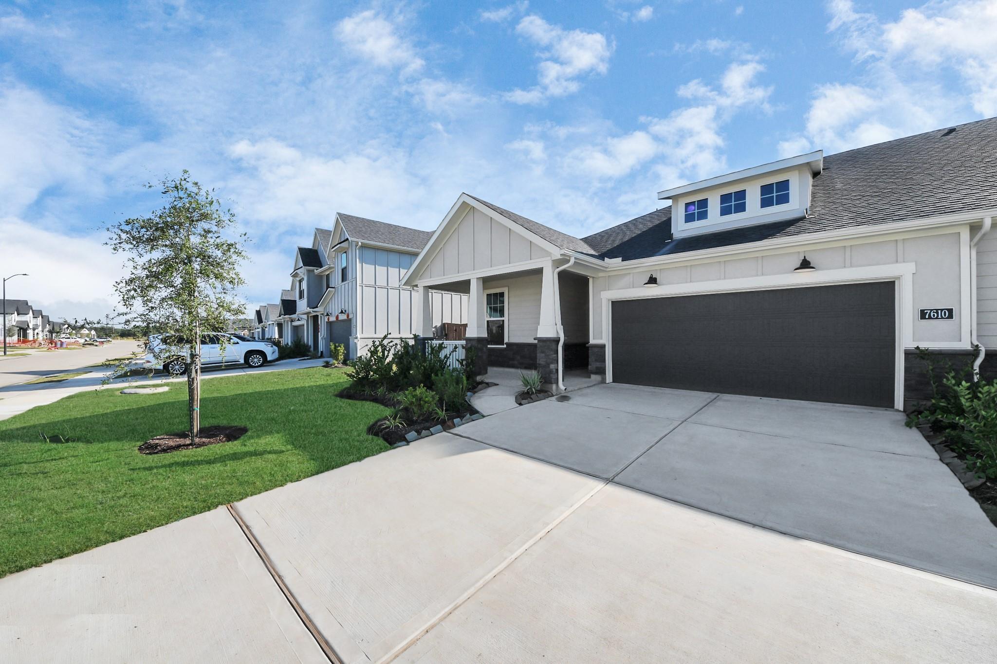 7610 Cattail Shallows Lane