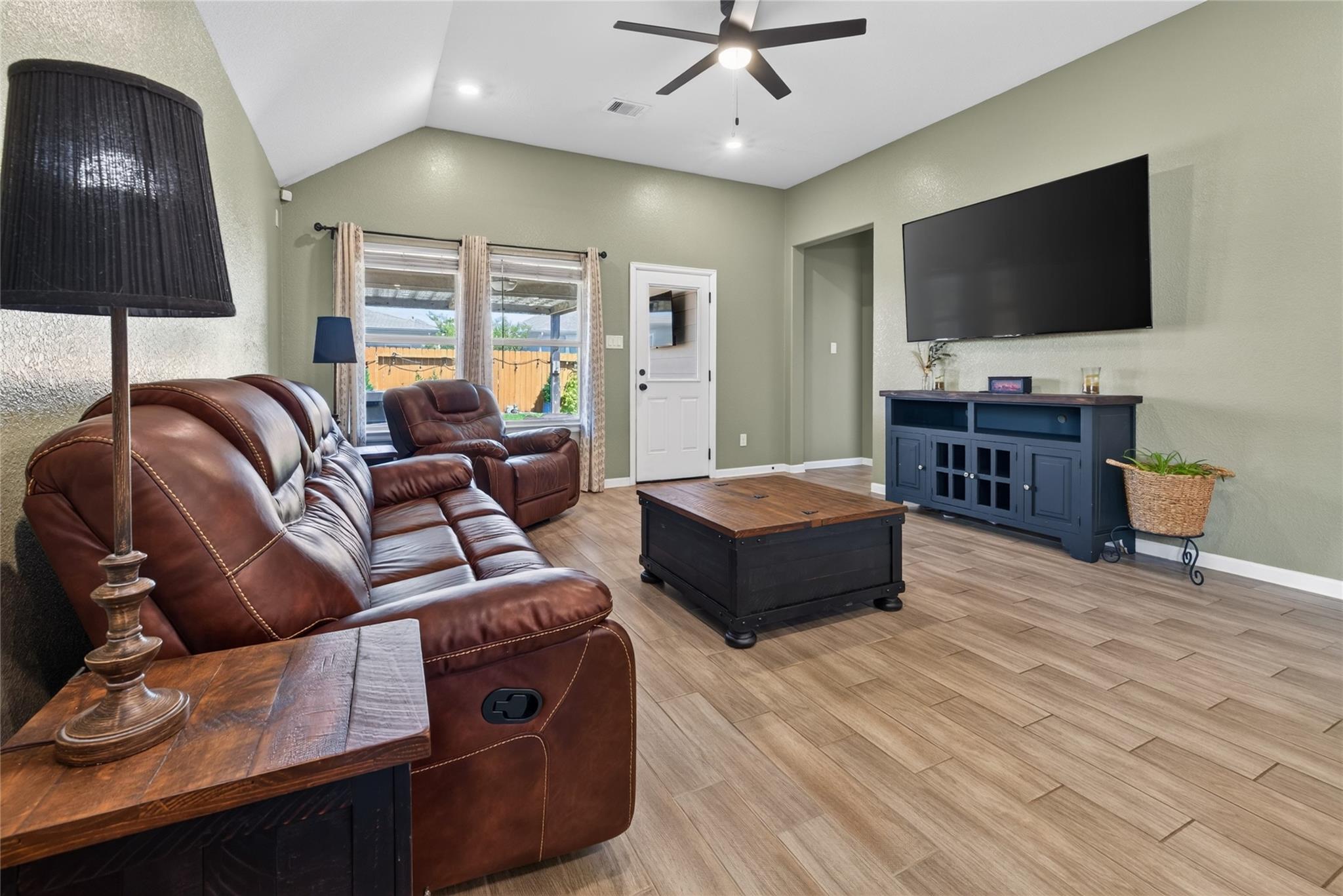 25526 Rancho Espirito Lane