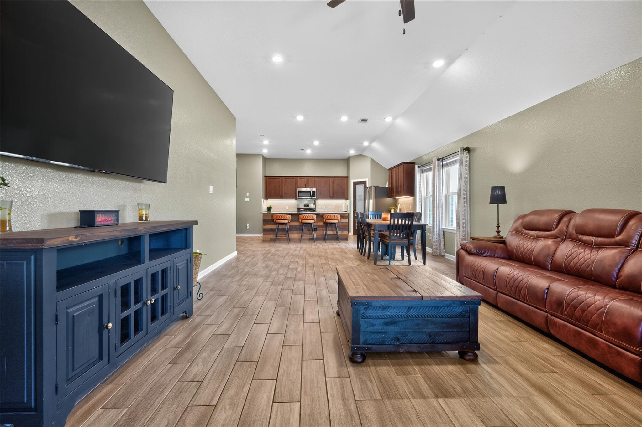 25526 Rancho Espirito Lane