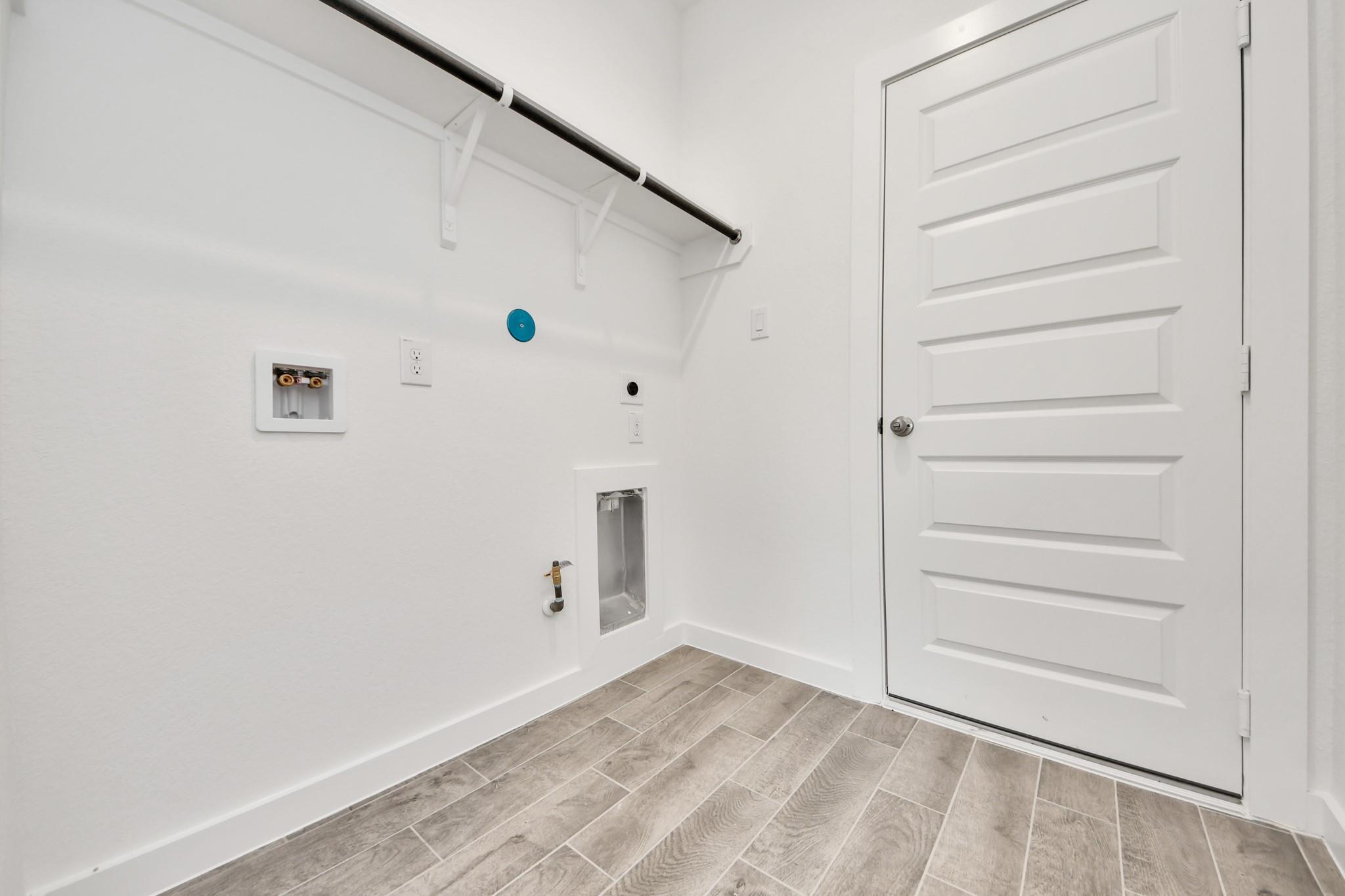5714 Sandhill Oak Trail