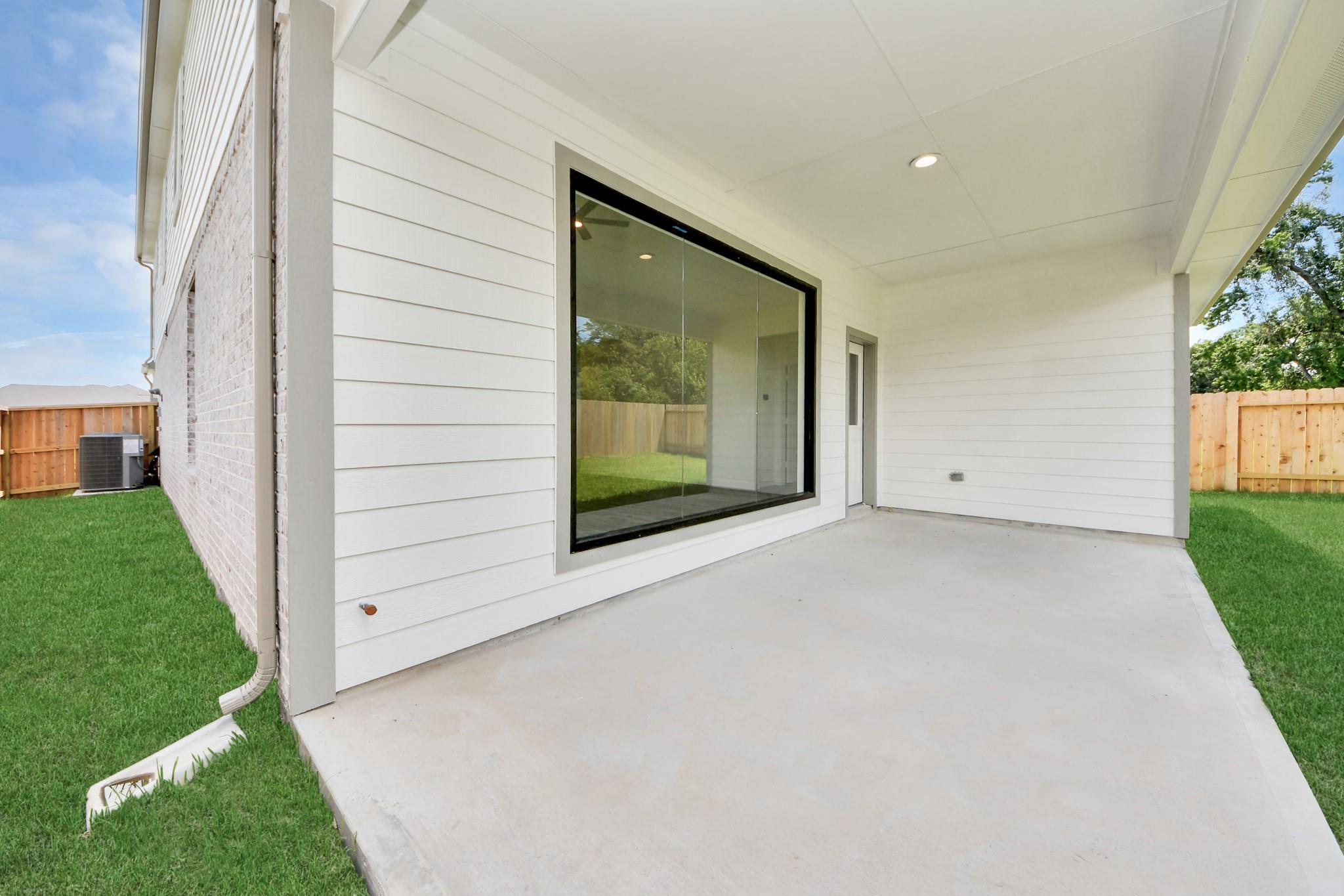5714 Sandhill Oak Trail