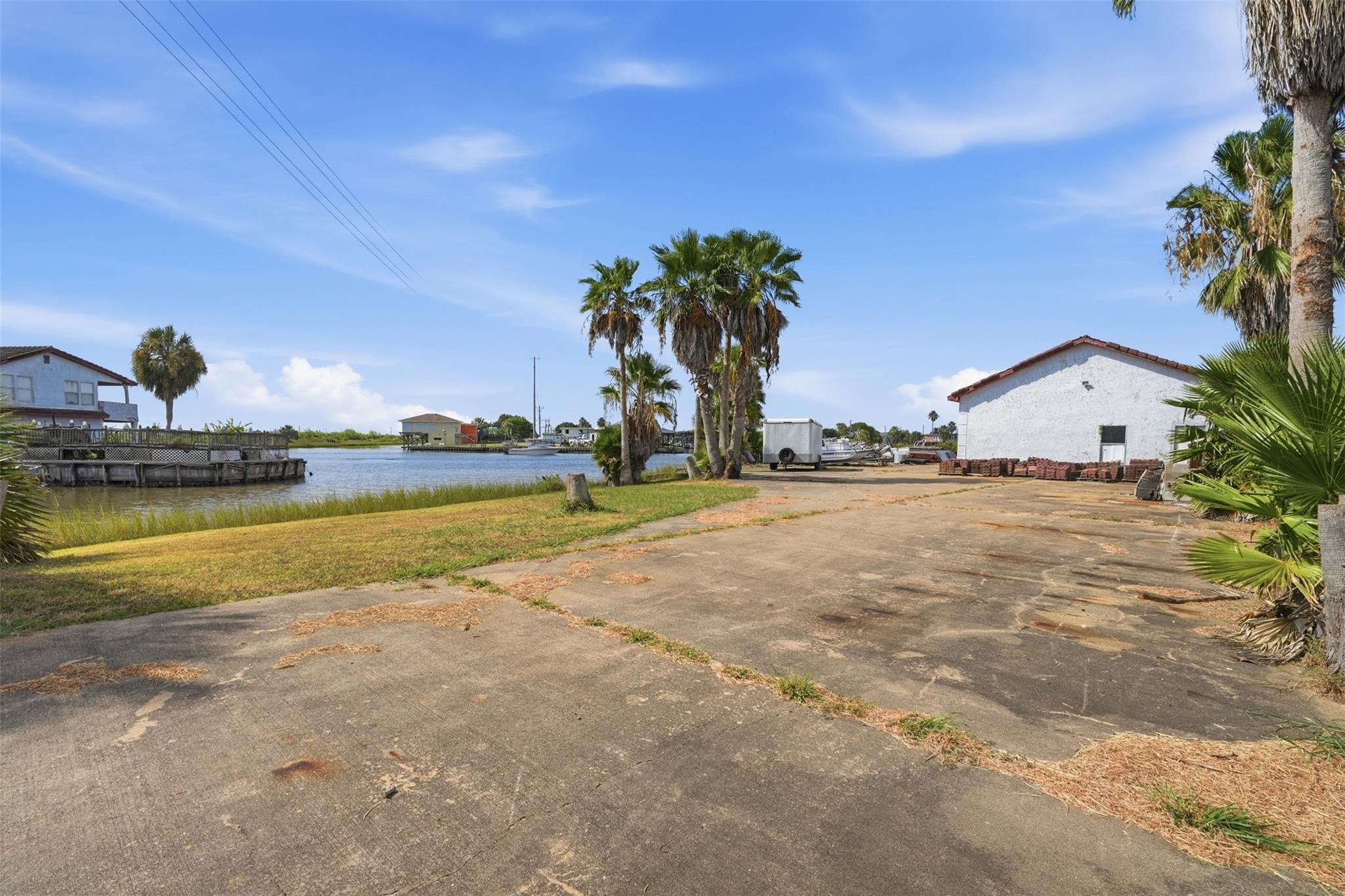 1500 Blue Water Drive