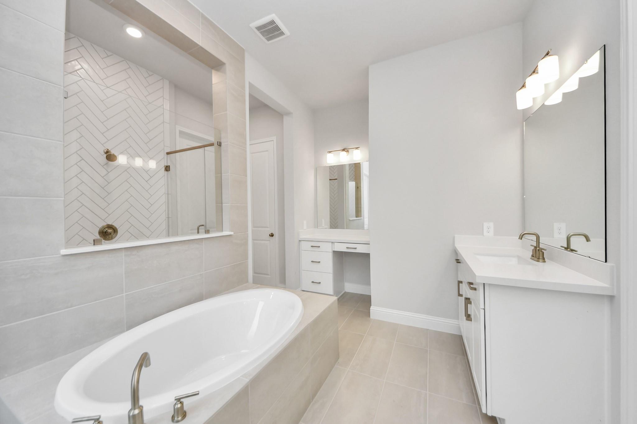 15489 Sun Rose Street