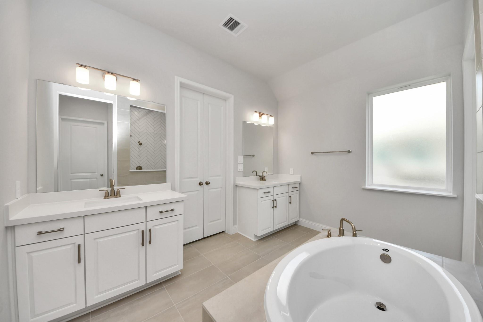 15489 Sun Rose Street