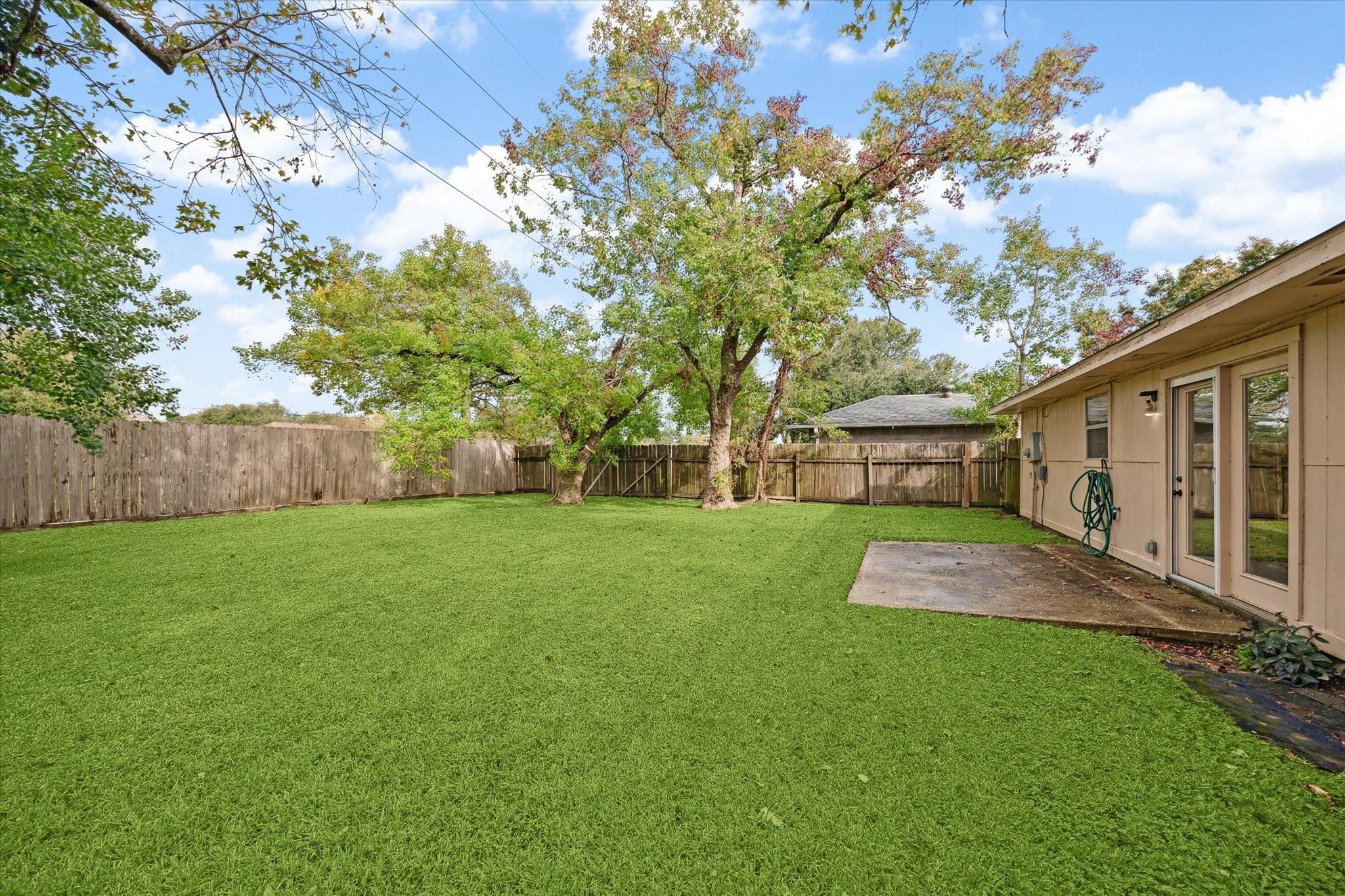 2723 N Brompton Drive