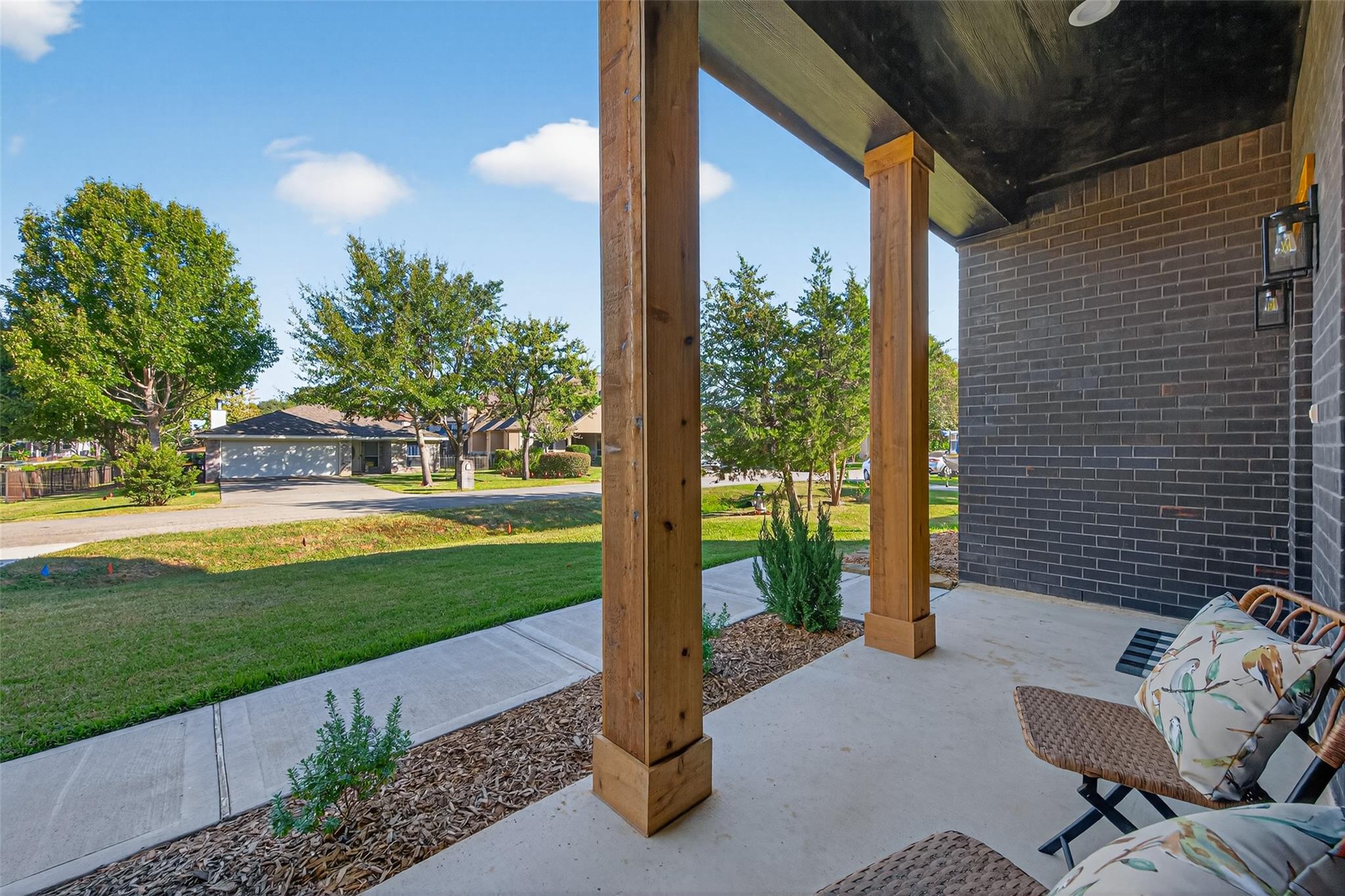 13991 Shoreline Drive, Willis