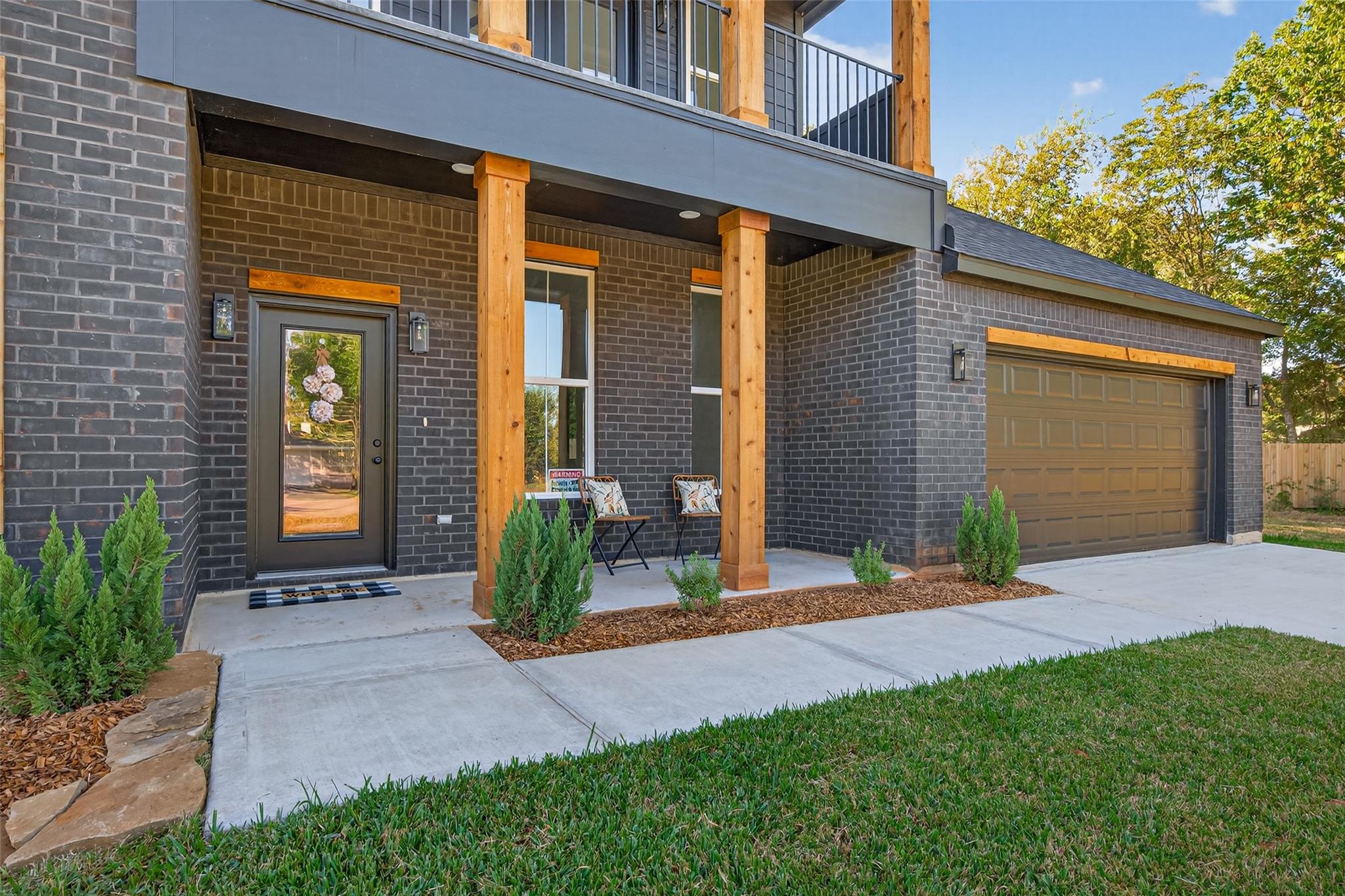 13991 Shoreline Drive, Willis