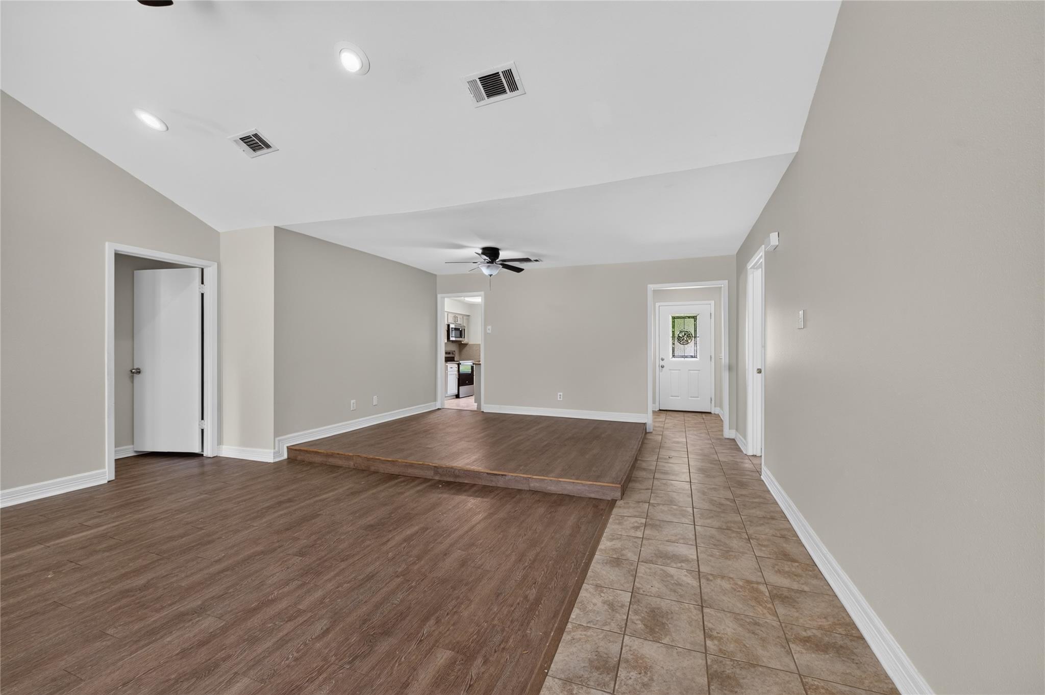 6903 Briarfield Drive