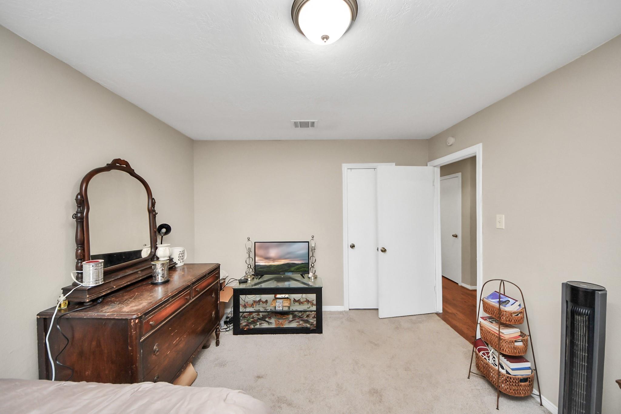 902 Old Mill Lane