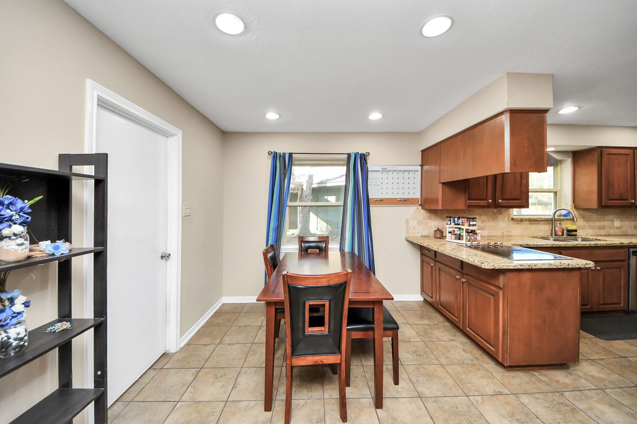 902 Old Mill Lane
