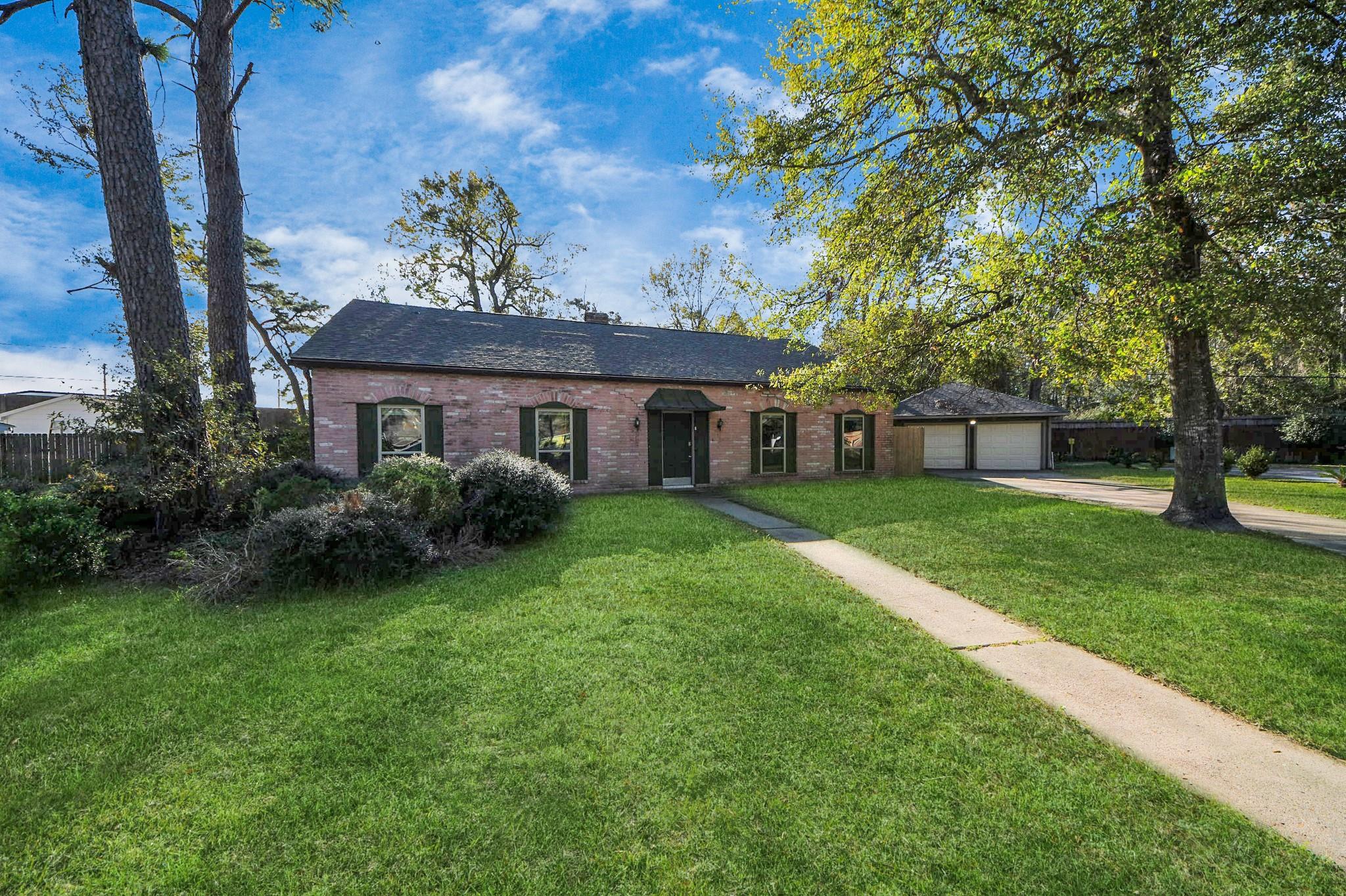 902 Old Mill Lane