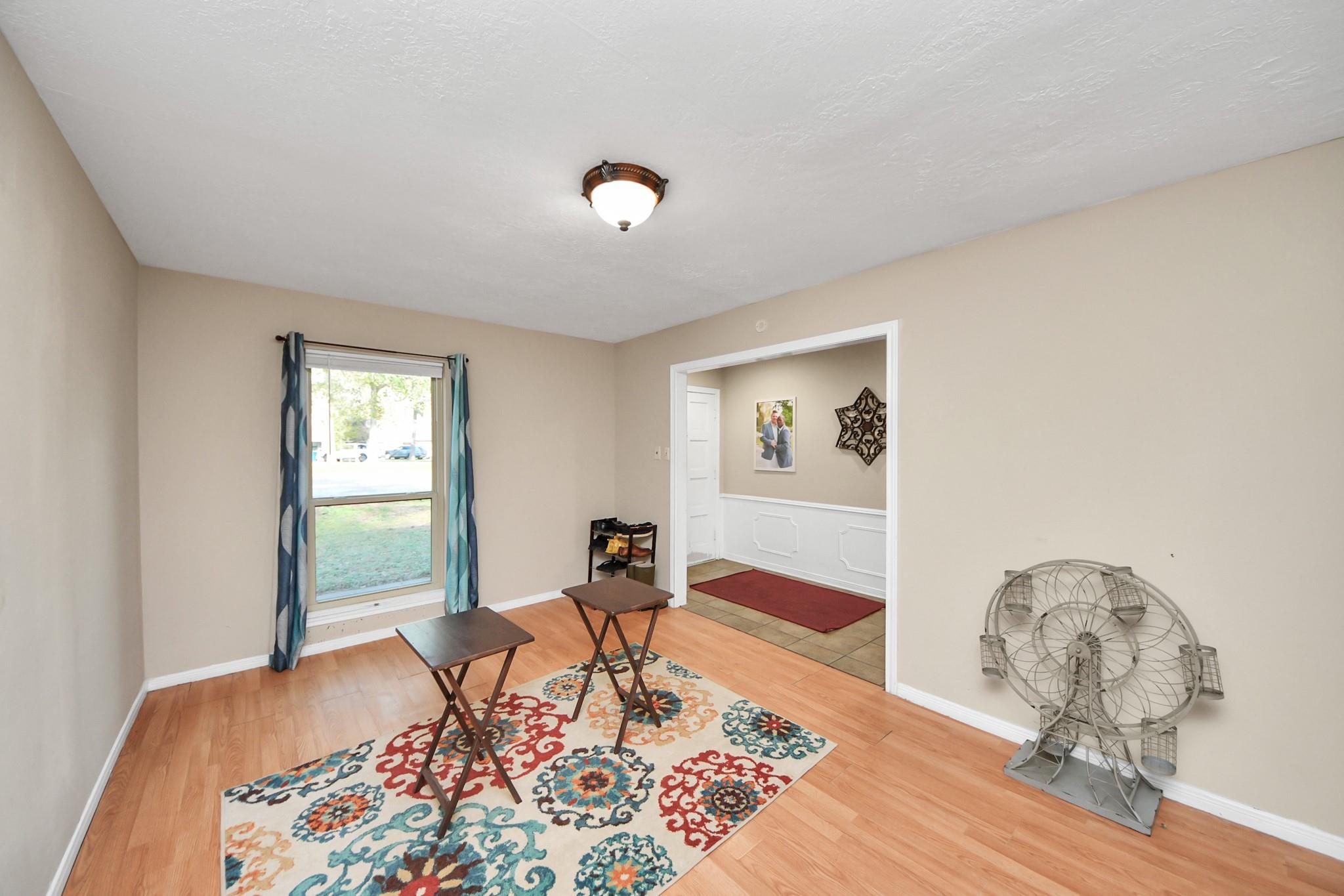 902 Old Mill Lane