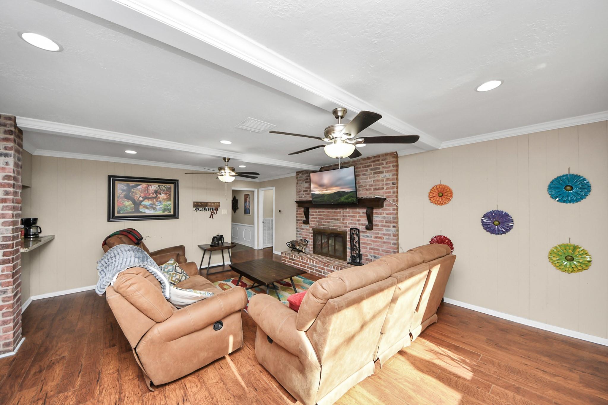 902 Old Mill Lane