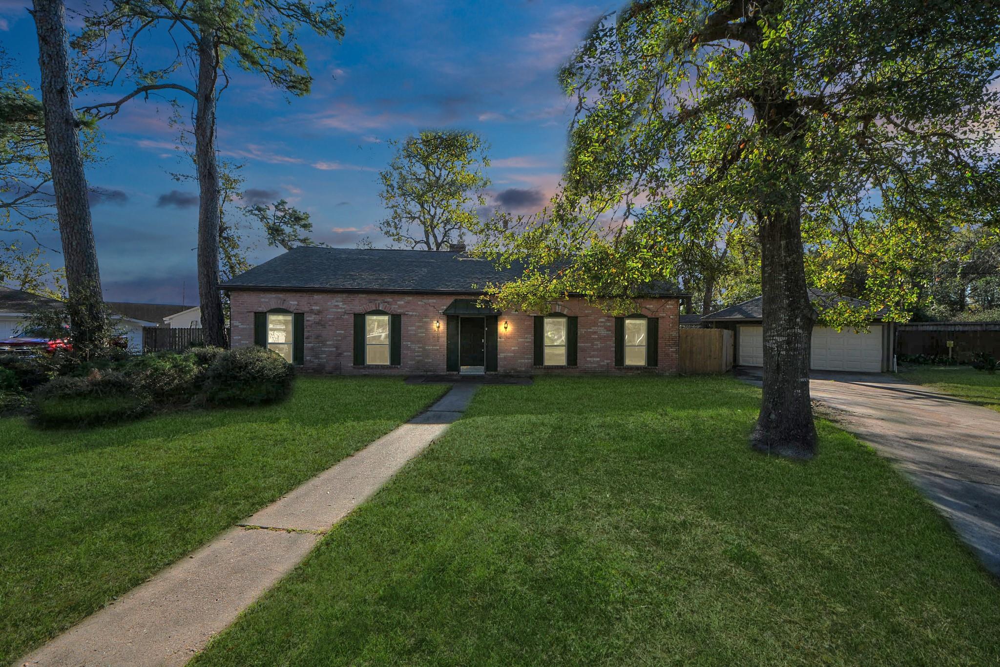 902 Old Mill Lane