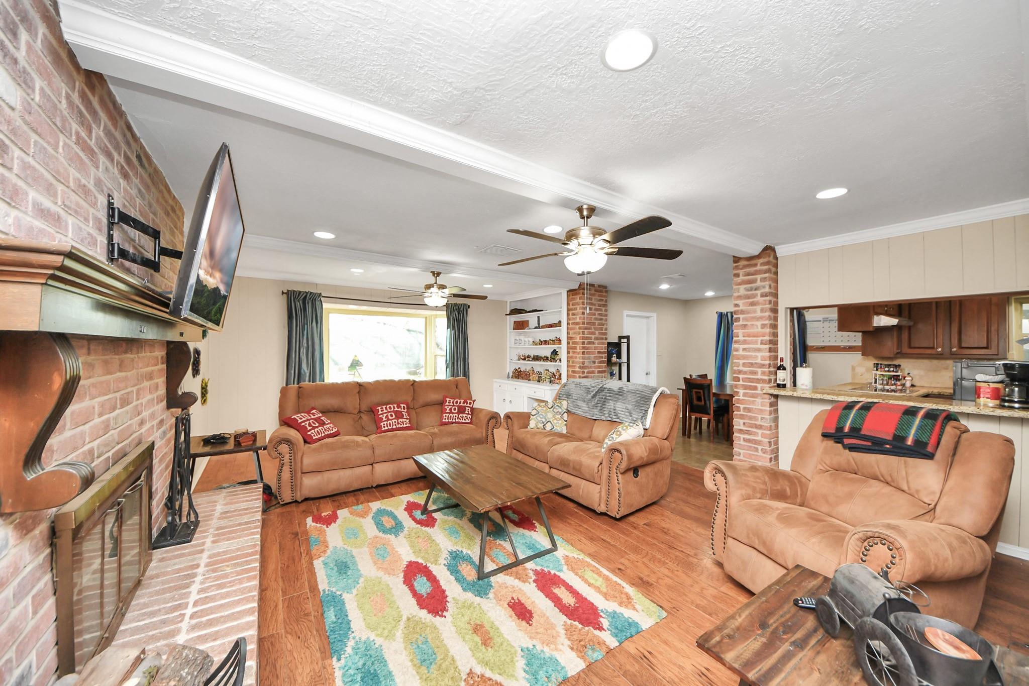 902 Old Mill Lane