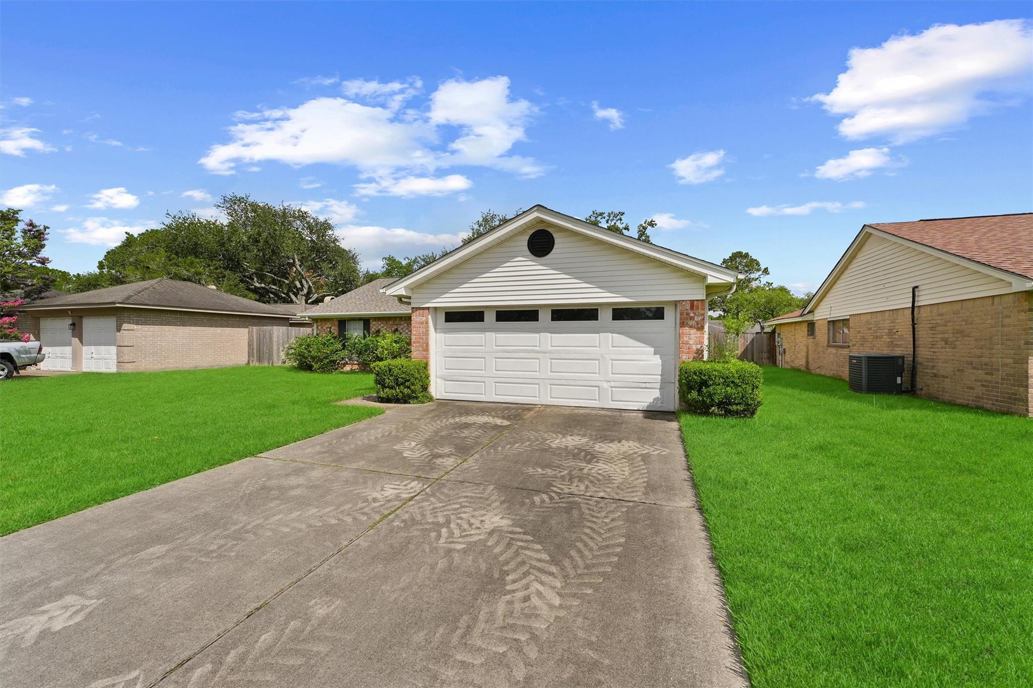 5106 Abercreek Avenue
