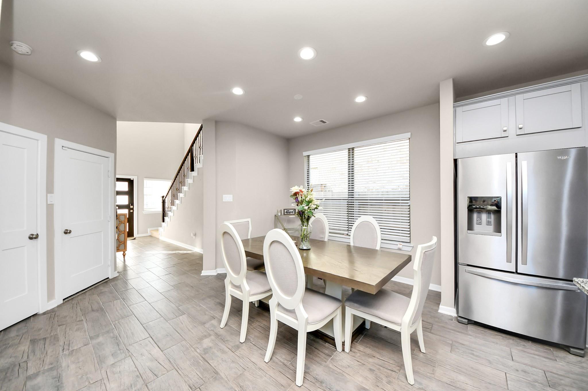 7027 Winterberry Glen Lane