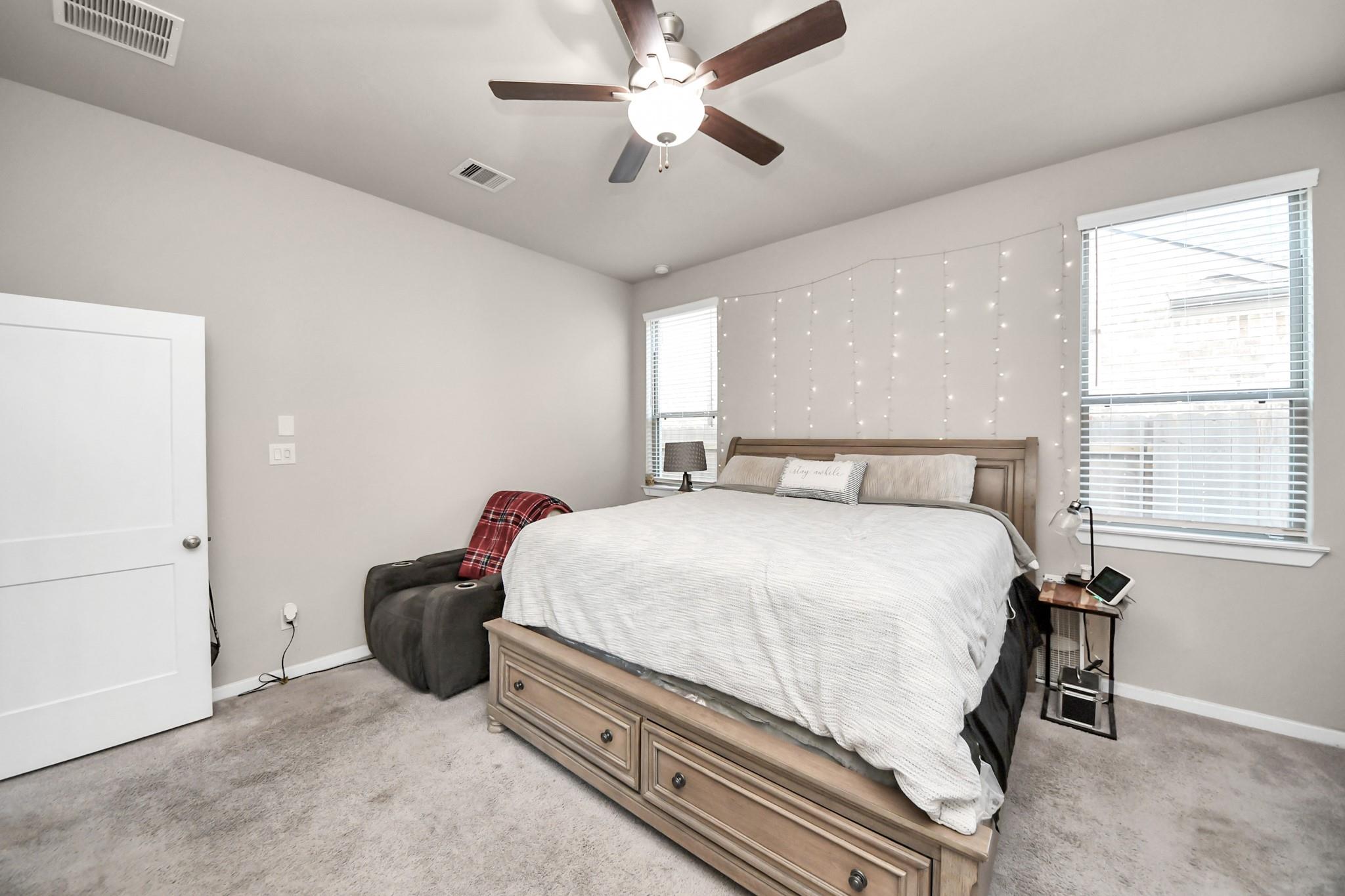 7027 Winterberry Glen Lane