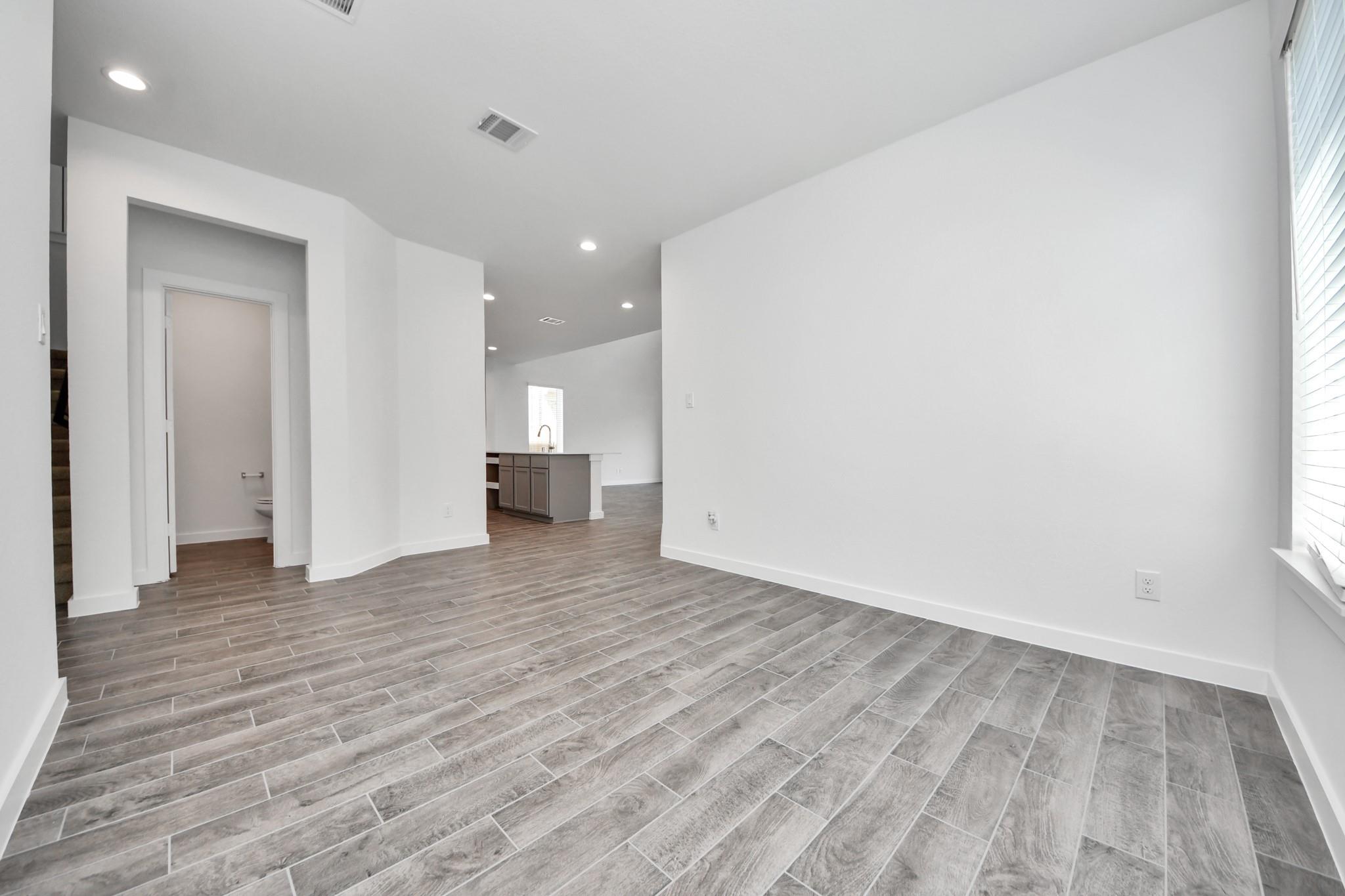 11810 Royal Willow Lane