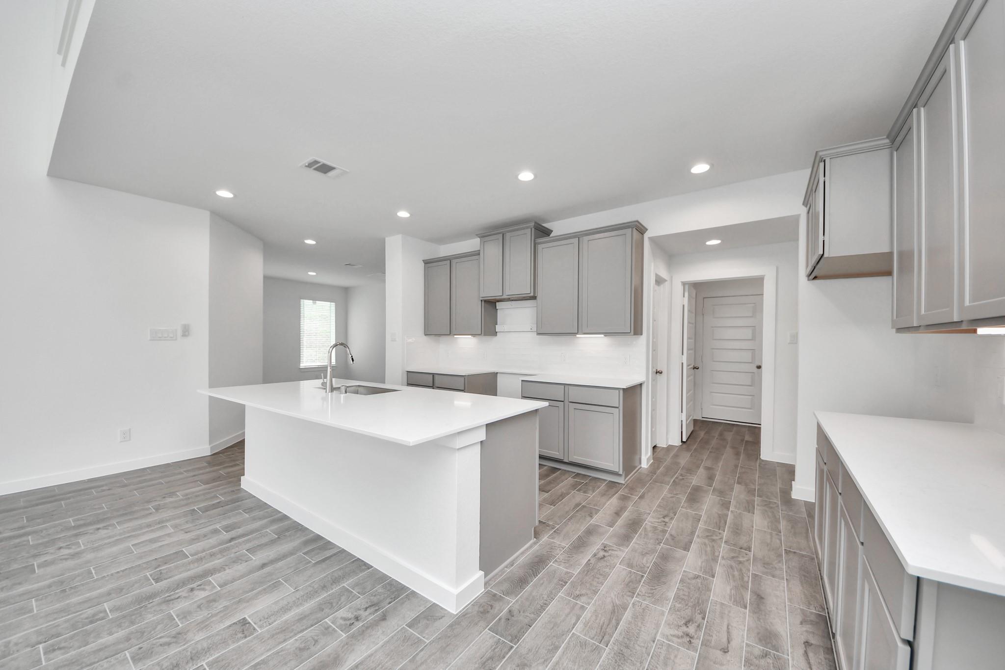 11810 Royal Willow Lane