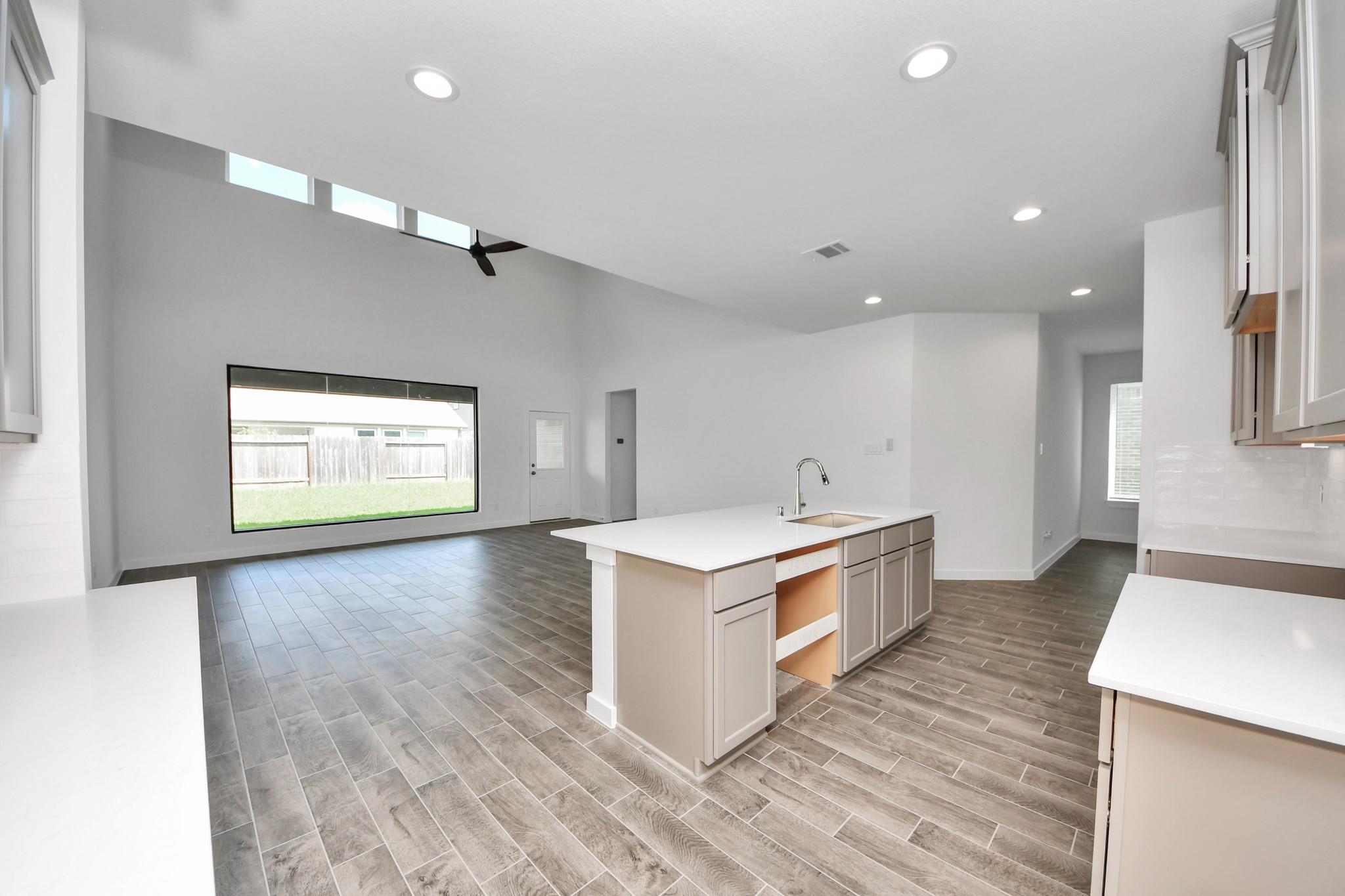 11810 Royal Willow Lane