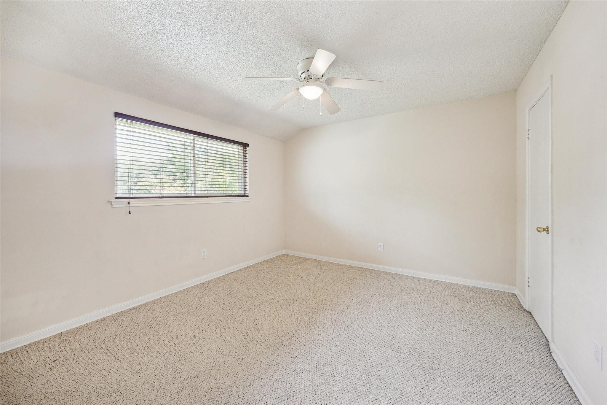 10607 Longmont Drive, Houston