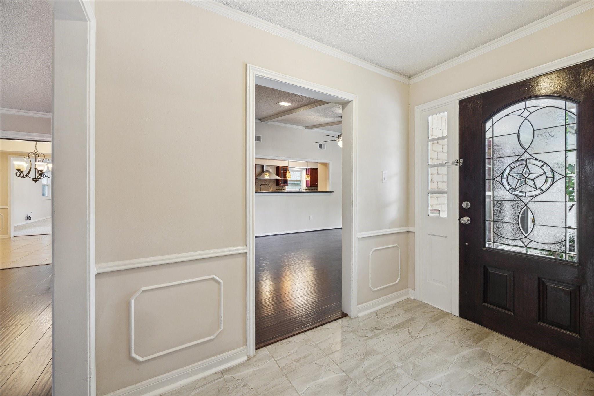 10607 Longmont Drive, Houston