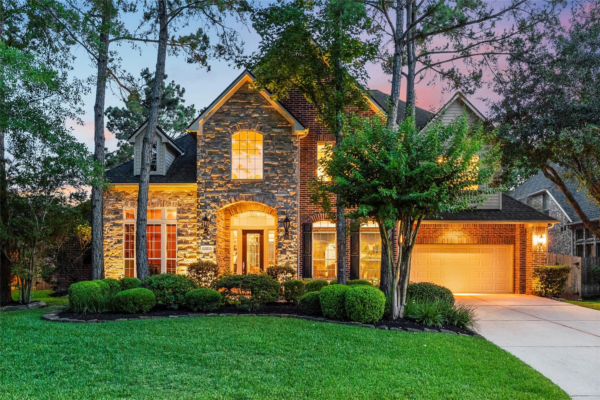 7 N Bantam Woods Drive