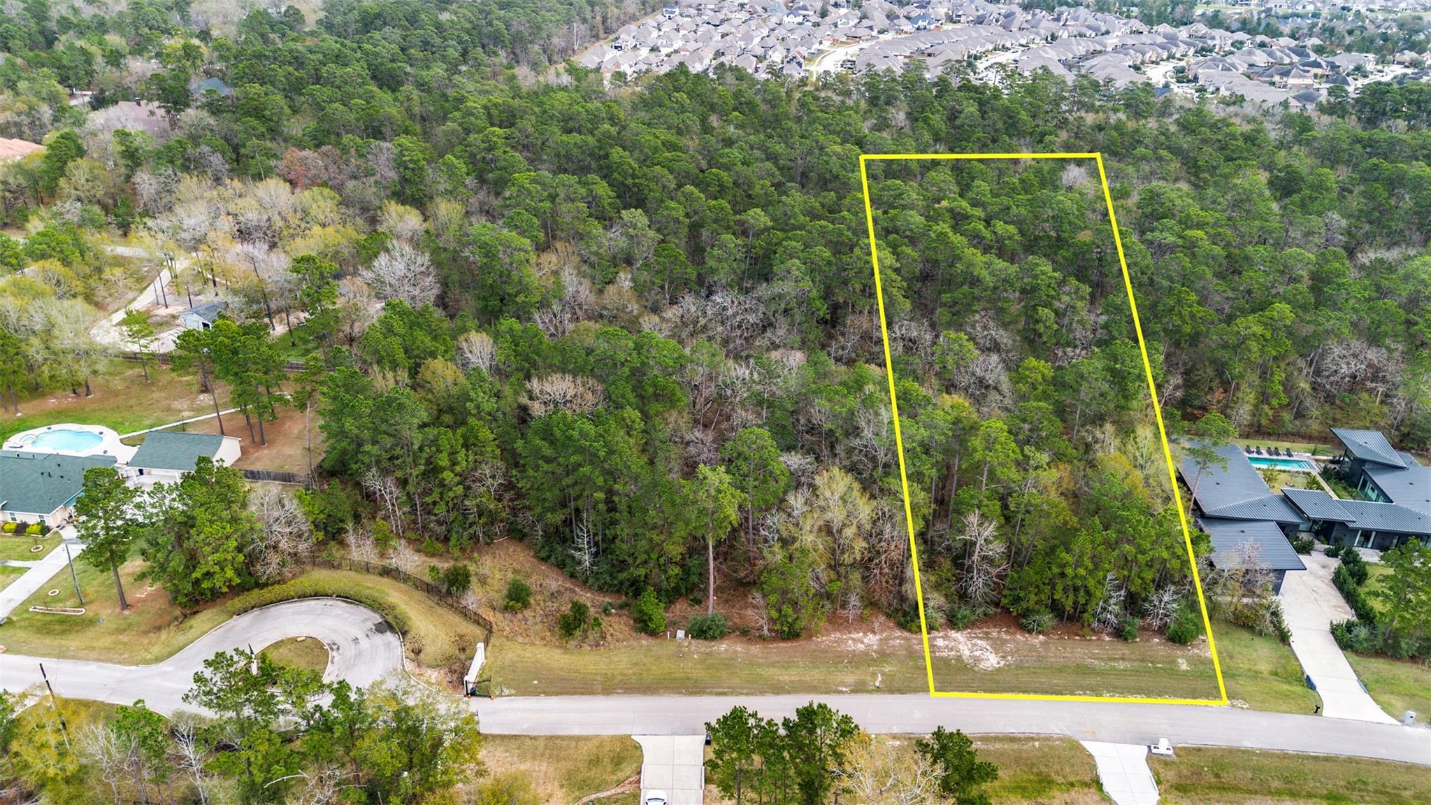 12037 Oak Forest Lane