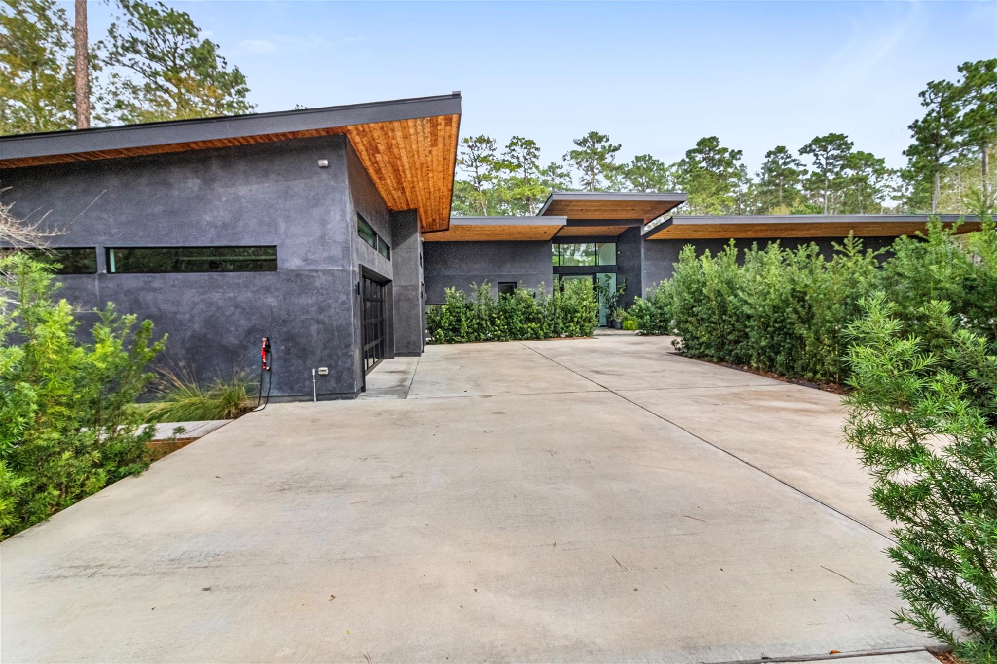 12037 Oak Forest Lane