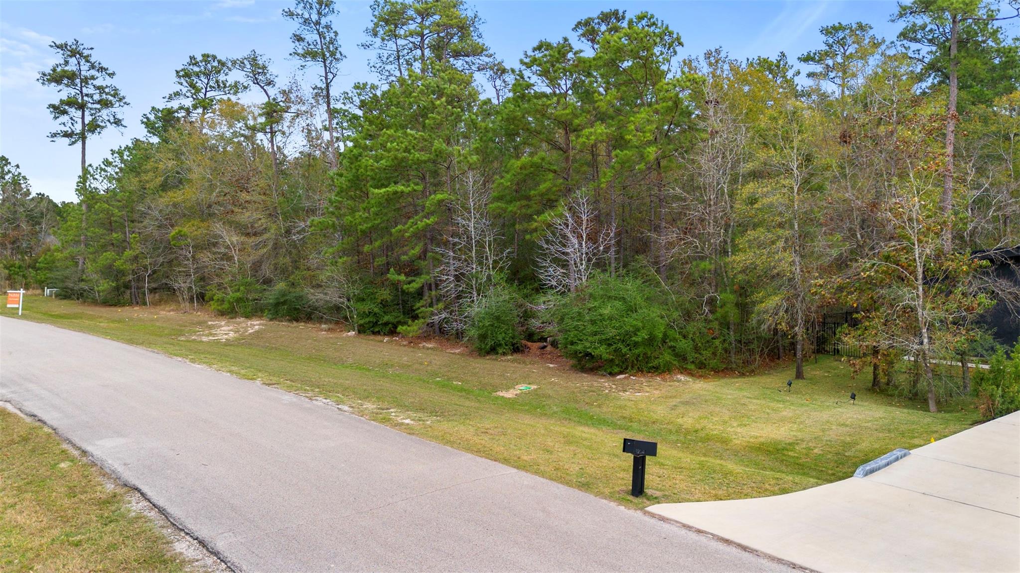 12037 Oak Forest Lane